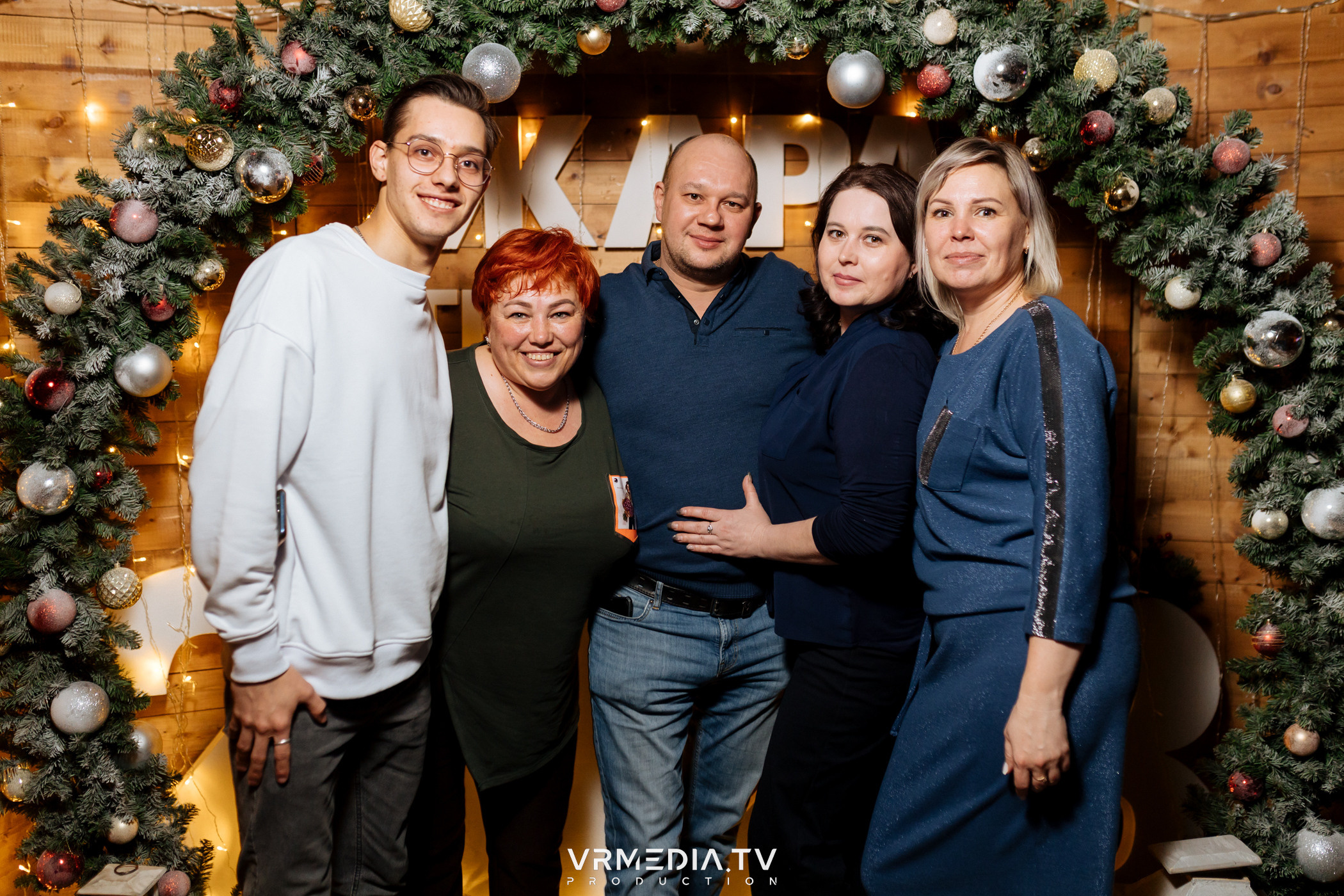 Жаркий новогодний корпоратив в гриль-баре «Жара»