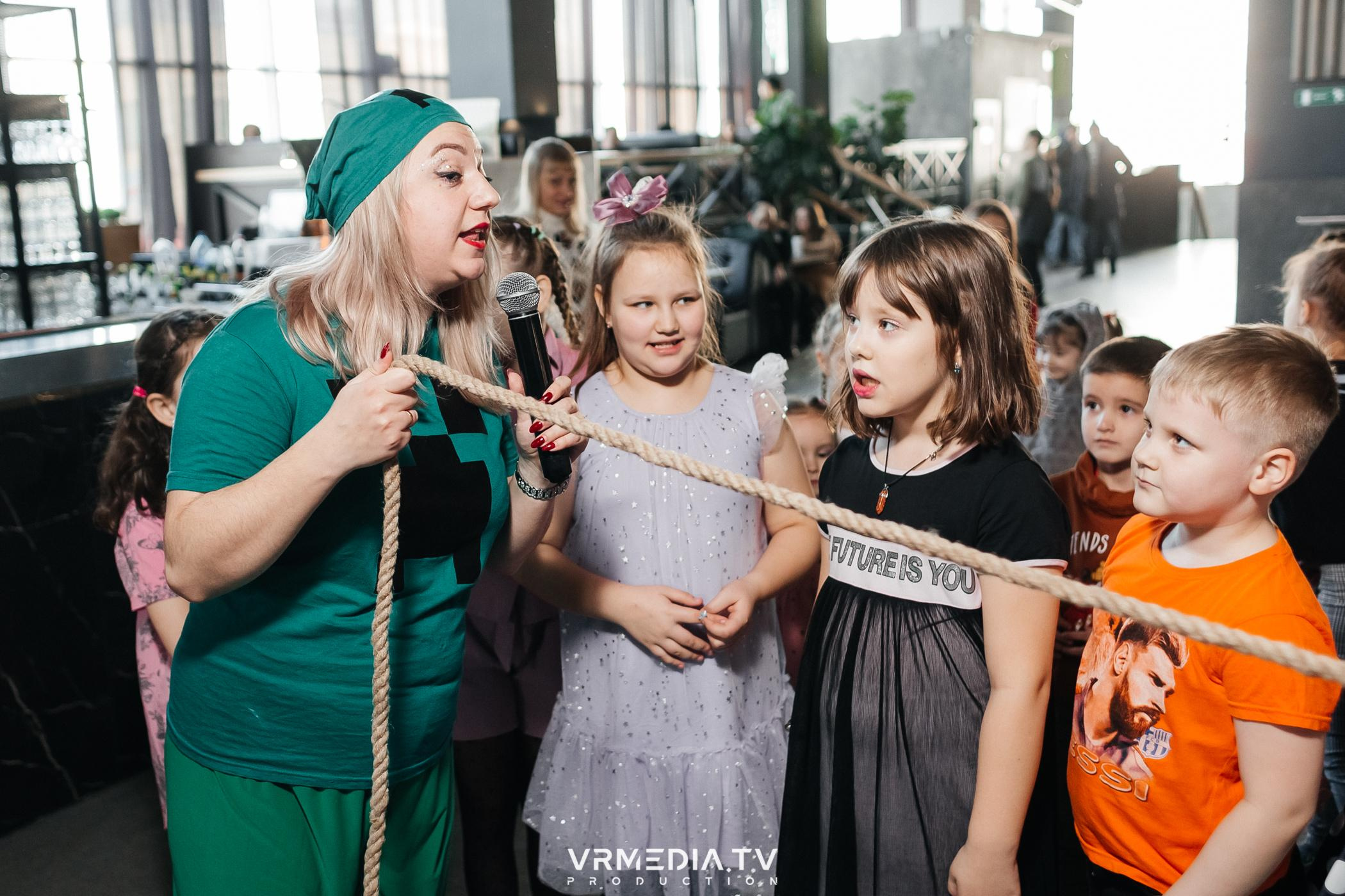 Baby time в баре «DOSKI»