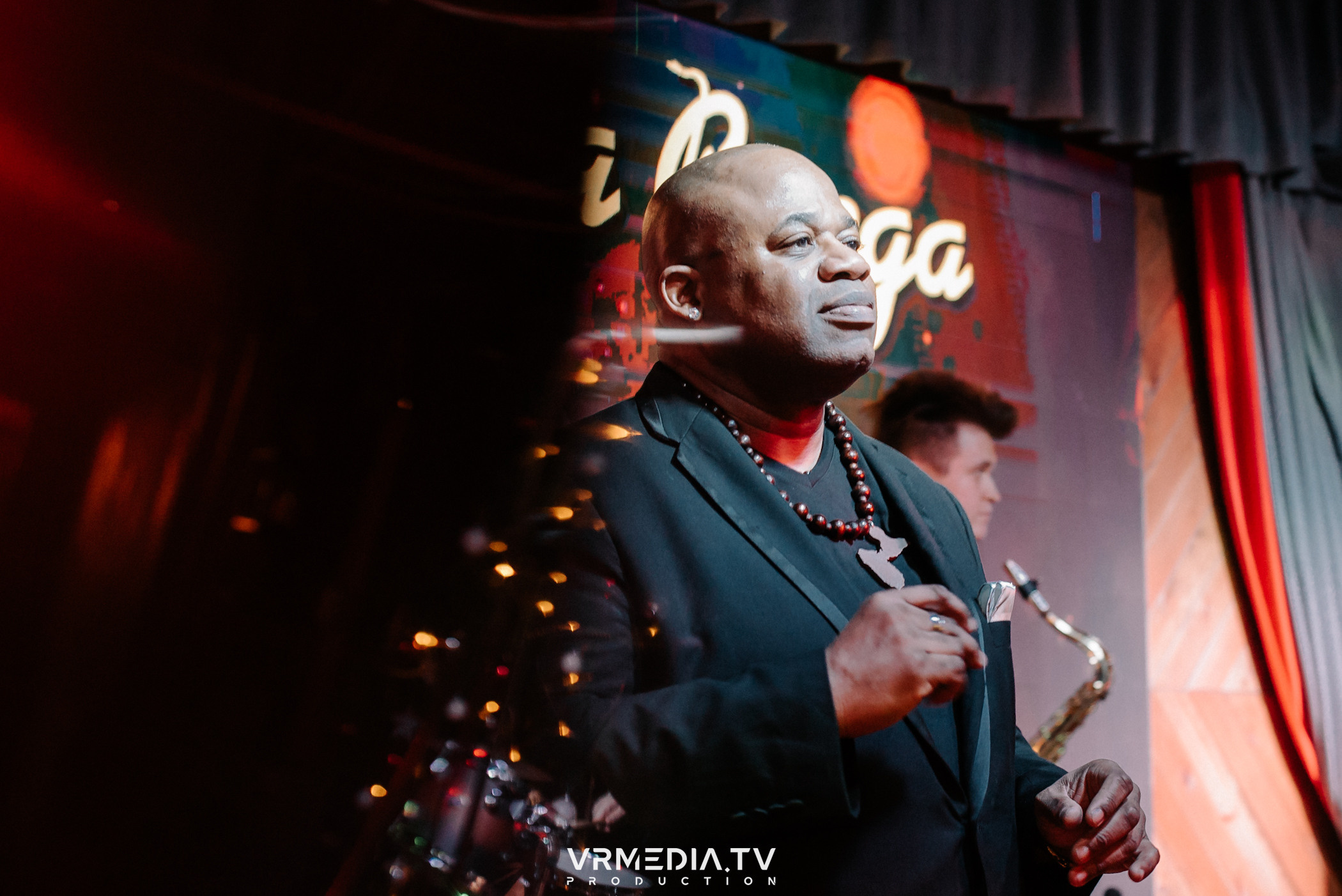 Джазовая среда: Певец Мистер Мелвин (Франция)