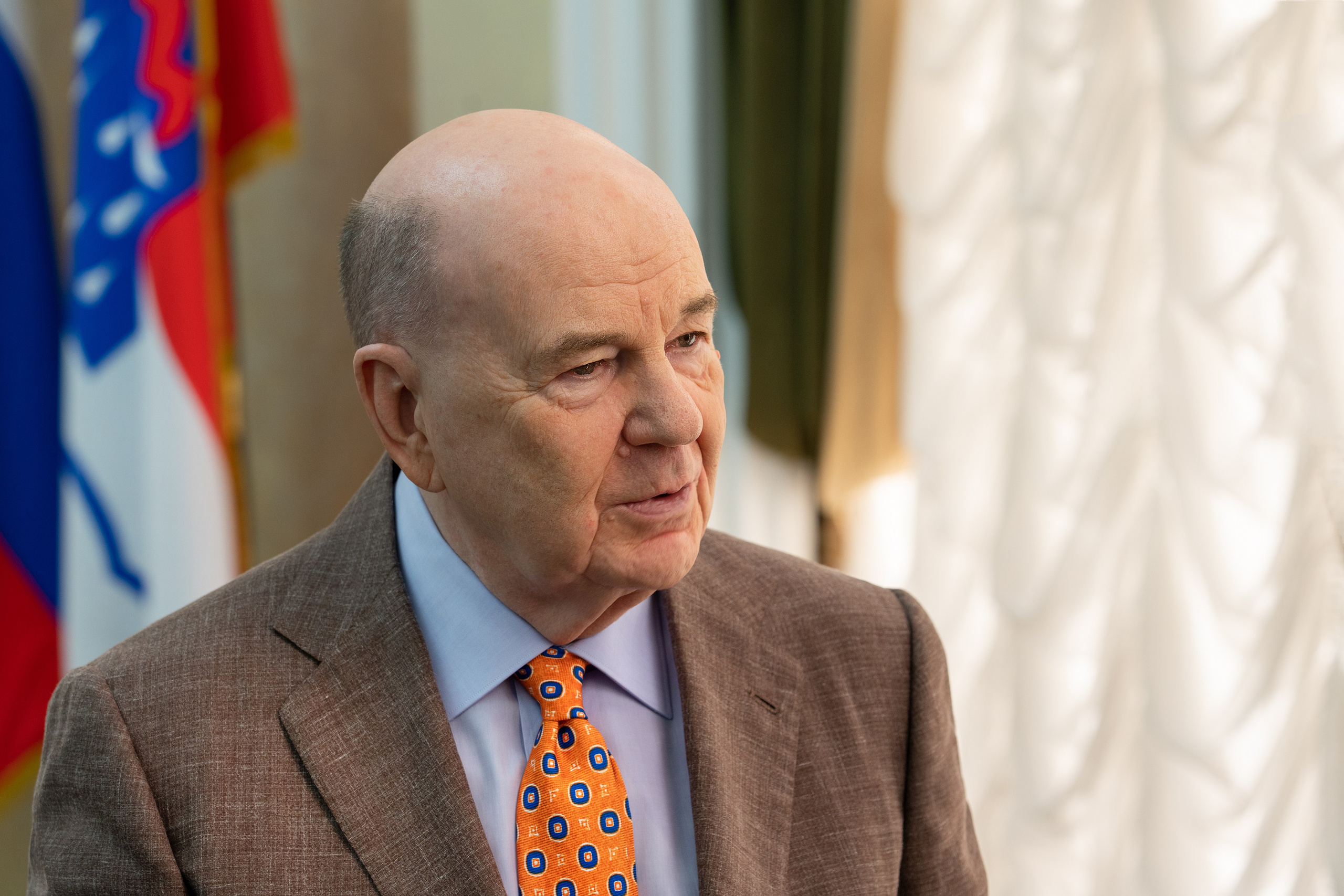 Репортажный фотограф в Сочи — профессиональная съёмка событий и мероприятий. Профессиональная фотосъемка в Сочи: репортаж, предметная, ювелирная фотосъемка, недвижимость, фуд-фотография. Фотограф Александр Афанасьев