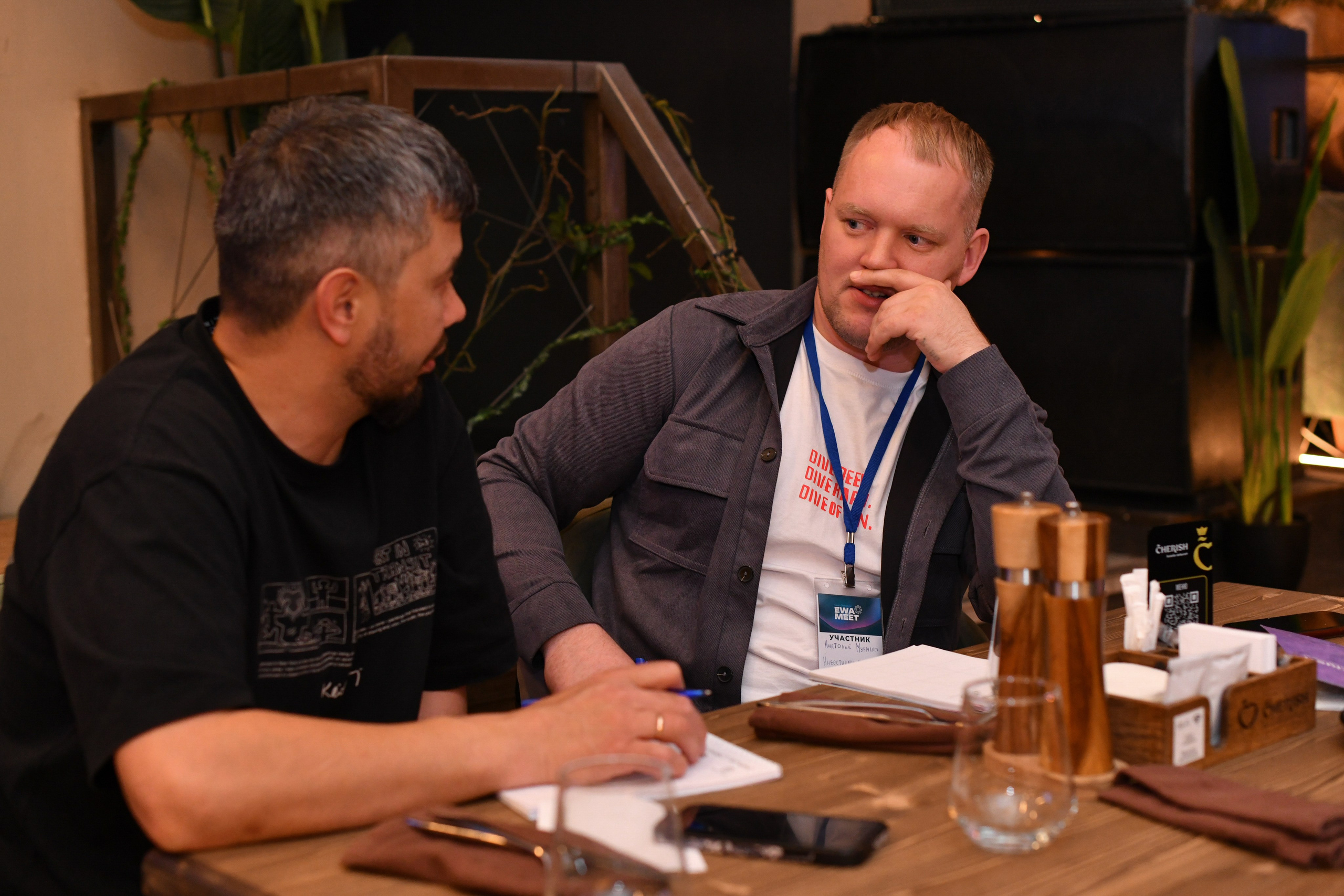 Репортаж с конференции EWA MEET. Профессиональный фото и видео контент для бизнеса