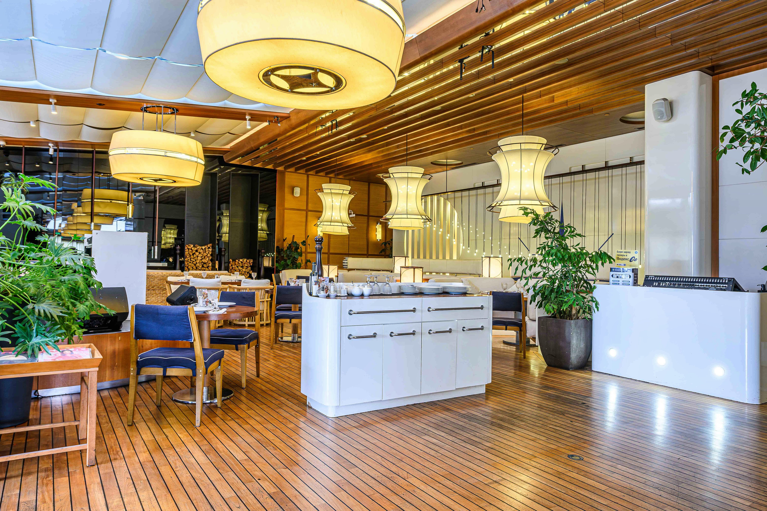 Интерьерный фотограф Озеров Денис, фотосъёмка для Zoon, Интерьерная фотосъёмка Ресторанов, Кафе, Баров, Лофт. г. Москва и Московская область. Интерьерный & Репортажный фотограф Озеров Денис, г. Москва