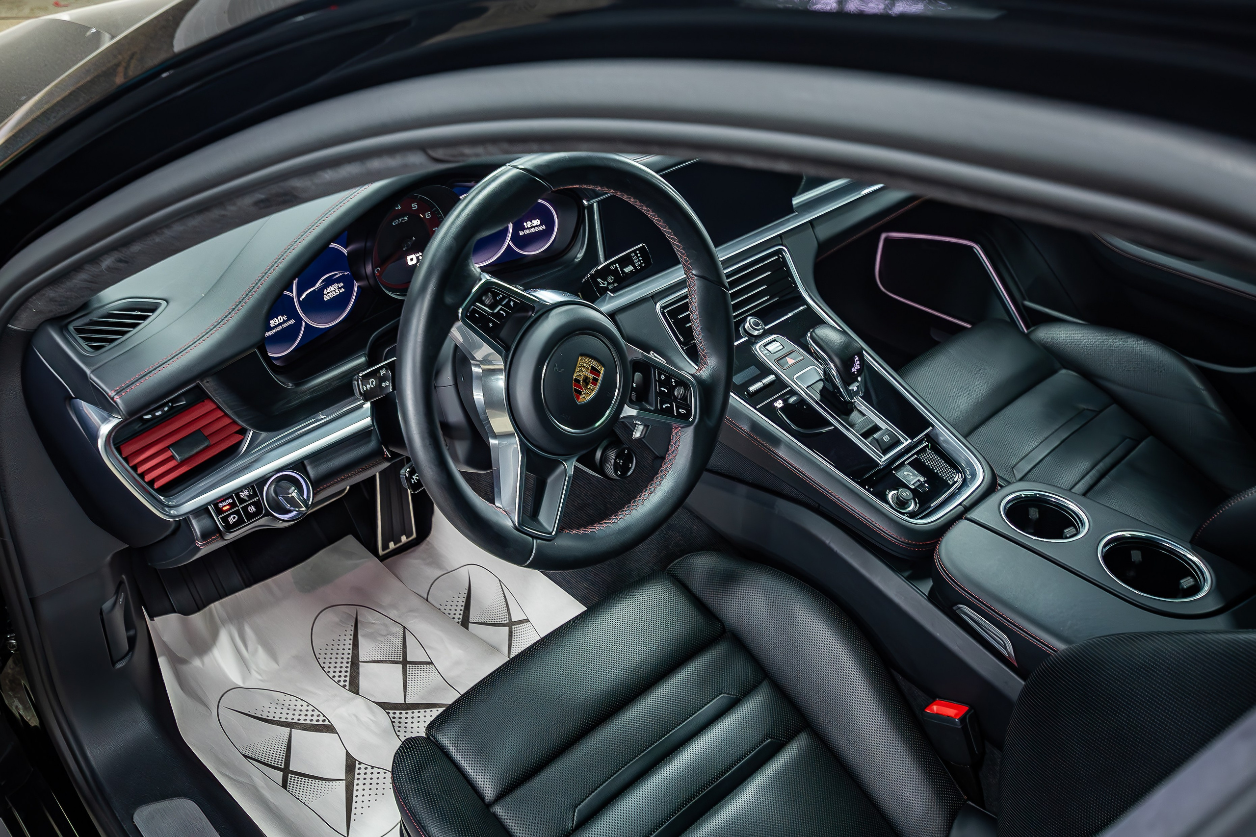 Фотосъёмка: Легковые авто В Москве. Интерьерный & Репортажный фотограф Озеров Денис, г. Москва