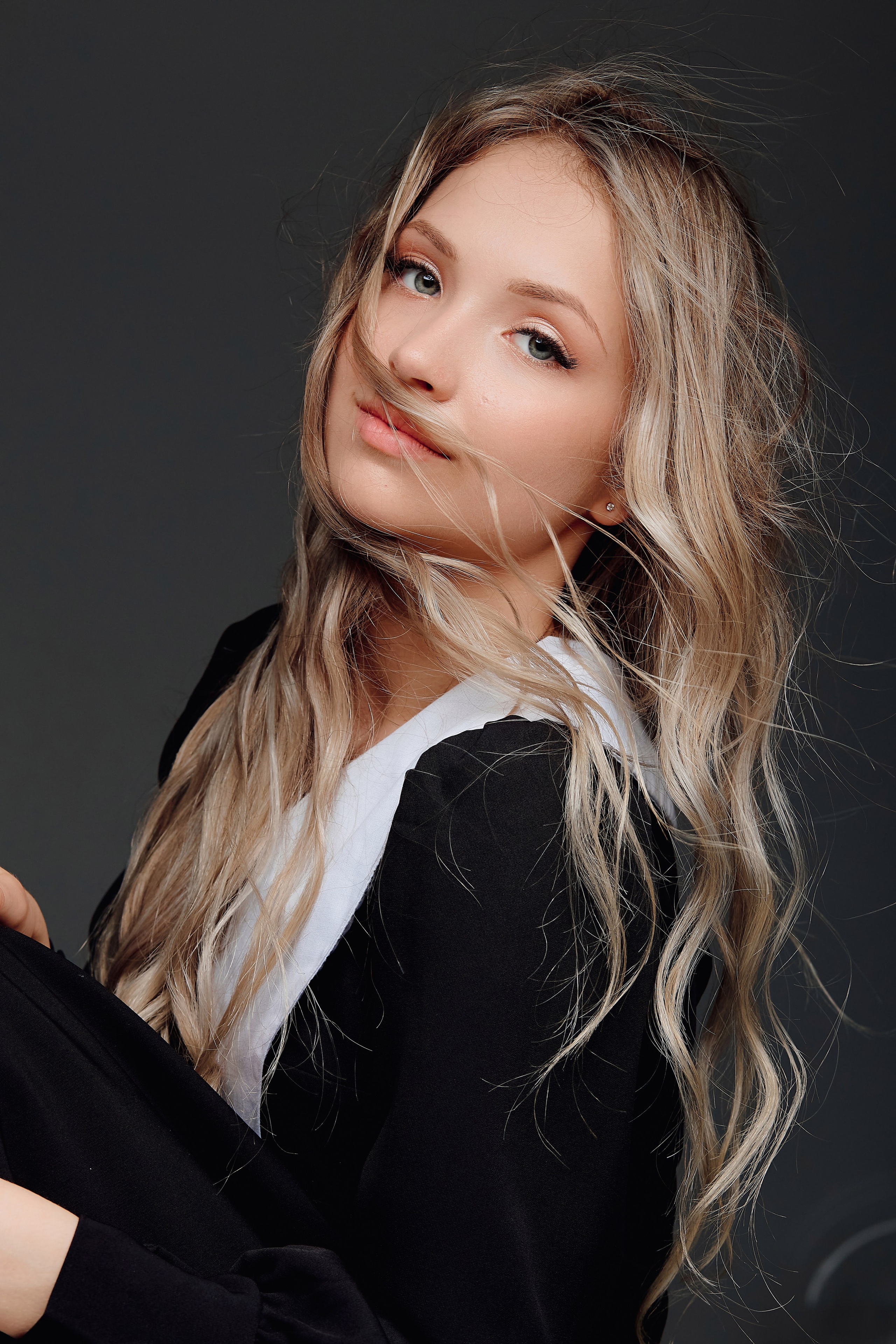 18 лет Арине. Свадебный фотограф Чайковский