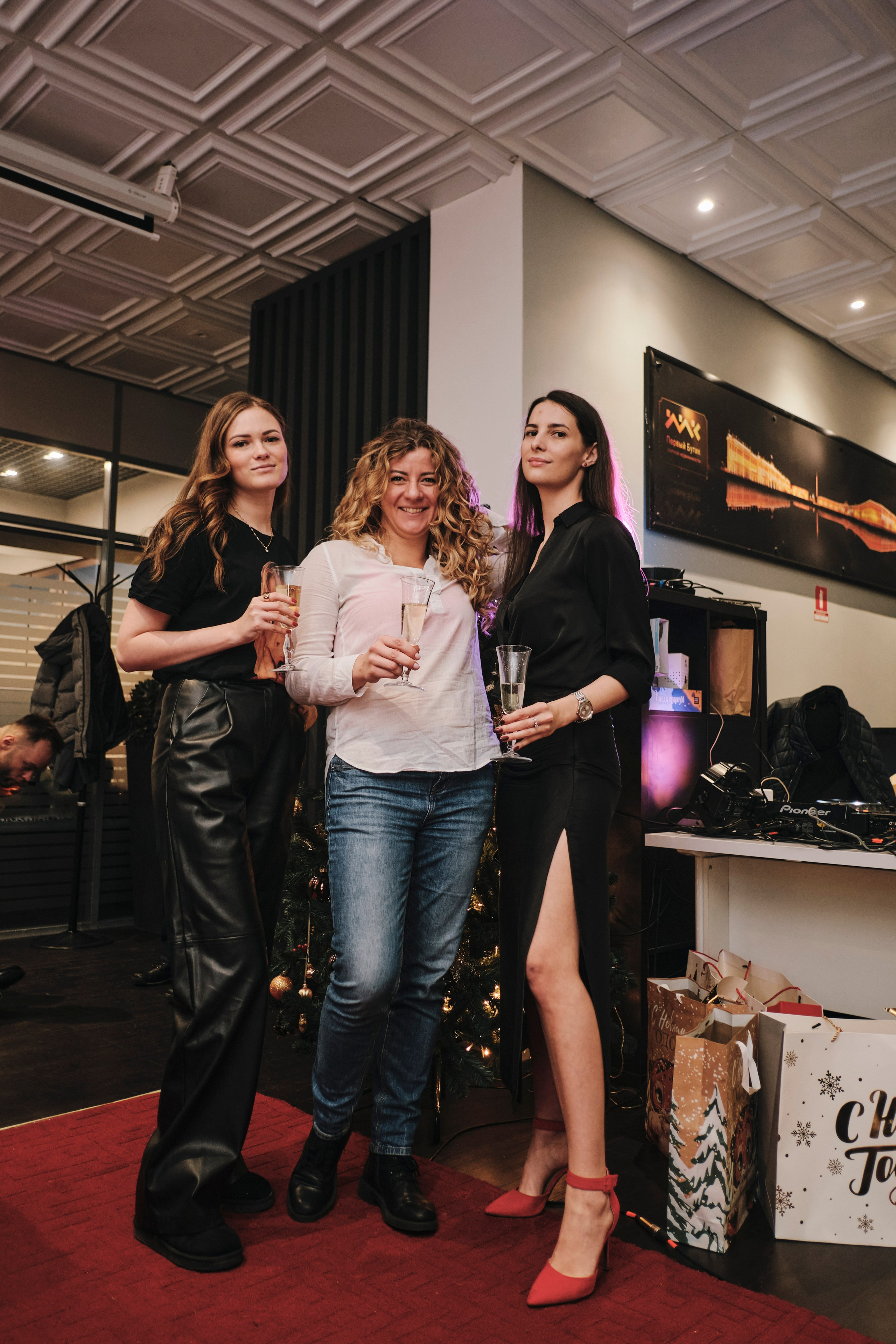 Мир Квартир Элит. Свадебный фотограф Санкт-Петербург Ирина Селезнева RmesLOVE