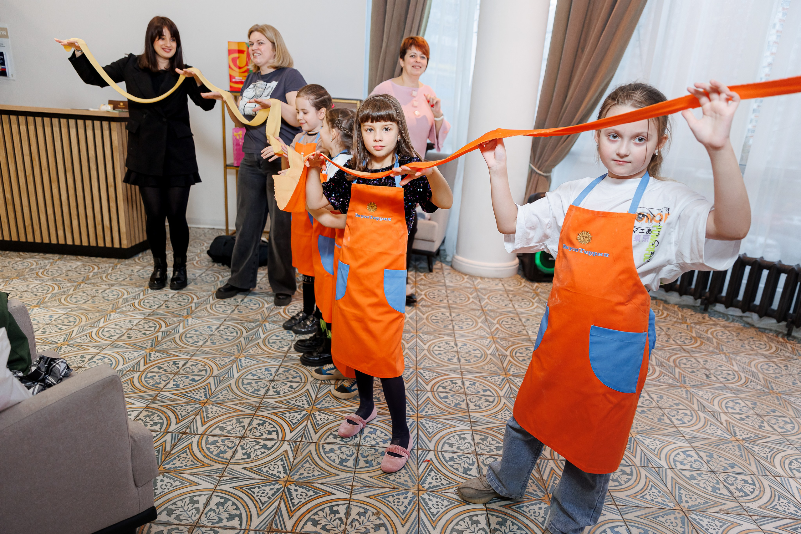 День рождения Насти «Венсдэй во Вкусотеррии». Семейный и детский фотограф Комина Елена, Власиха, Одинцово