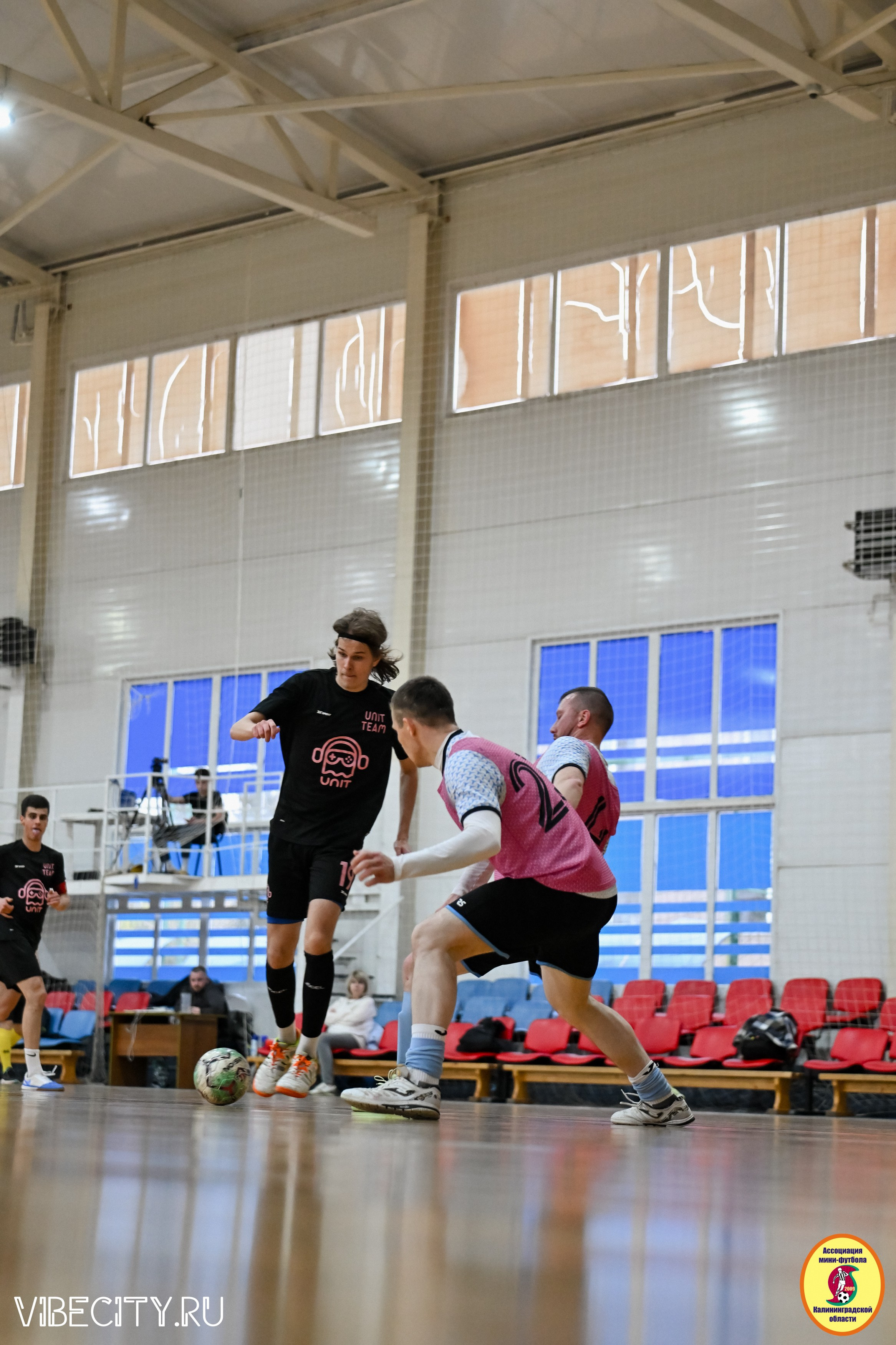 8 тур Корпоративной Бизнес-Лиги по футзалу. VIBECITY.RU Вайб Сити Ру Фоторепортажи Фотоотчеты Калининград