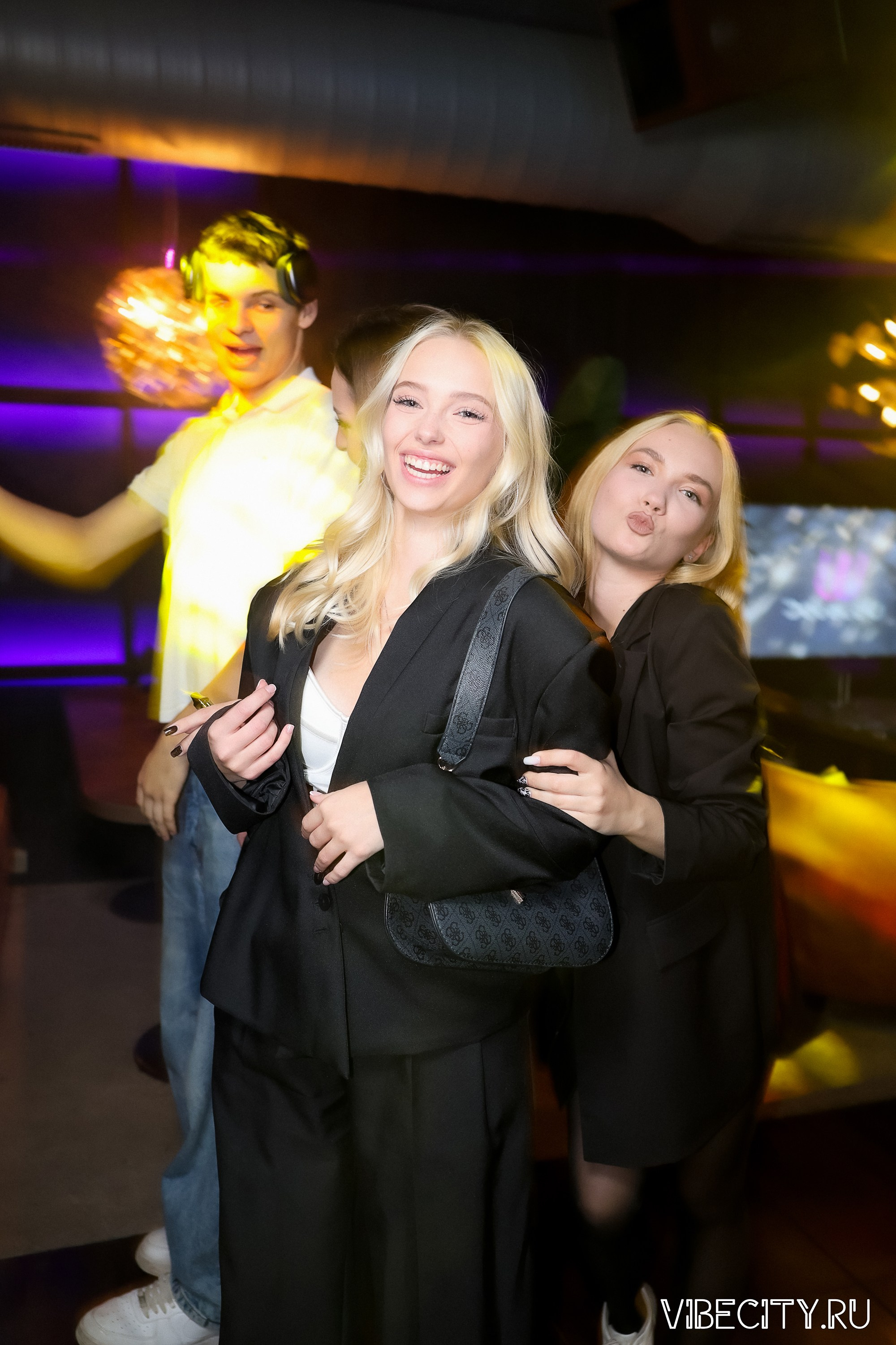 DOUBLE U. VIBECITY.RU Вайб Сити Ру Фоторепортажи Фотоотчеты Калининград