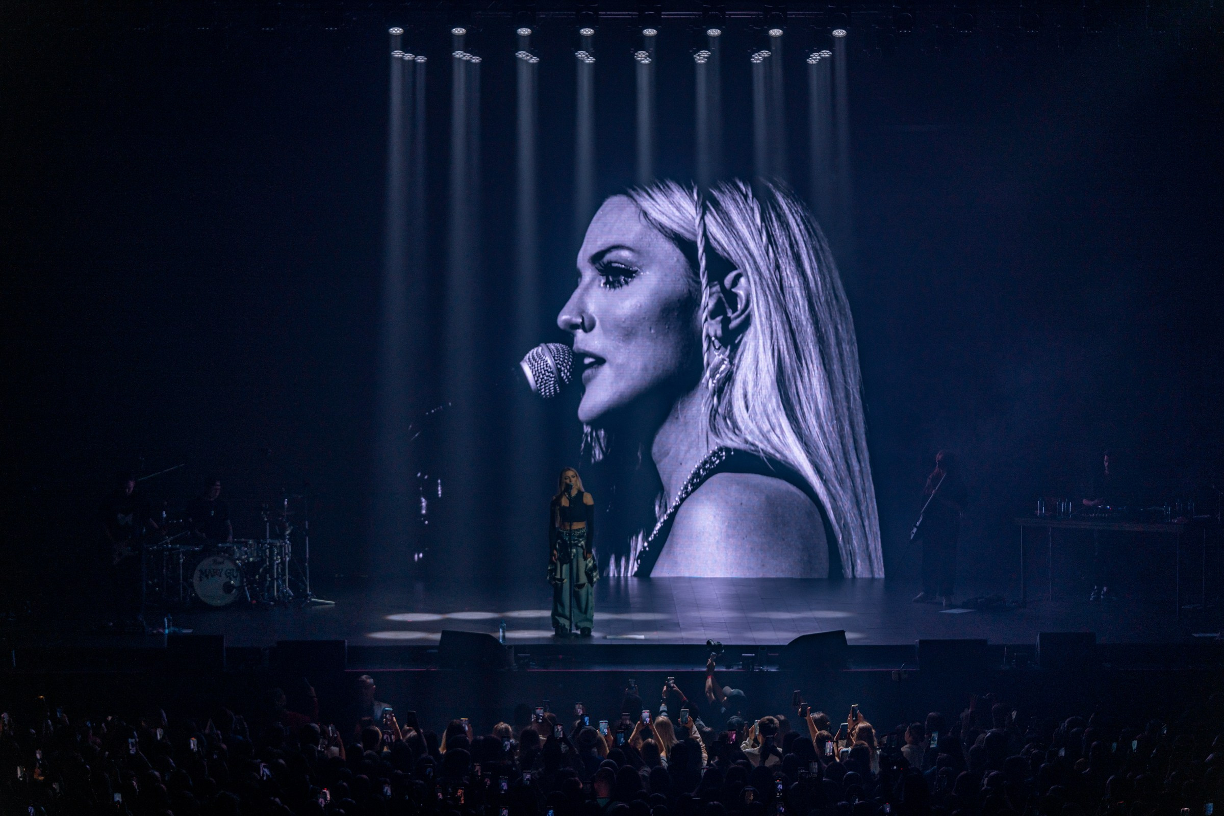 Mary Gu / 2023. OOPS