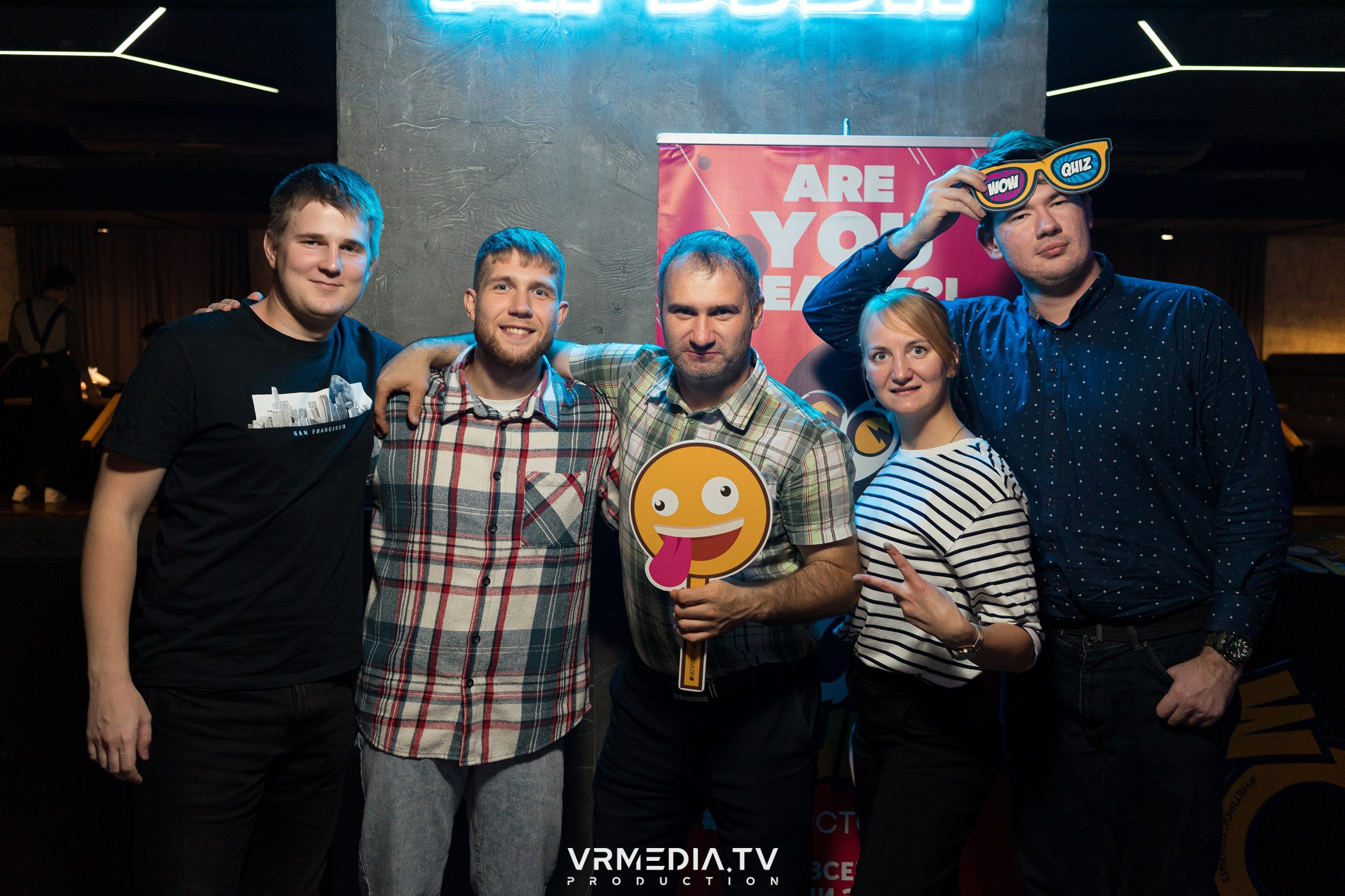 WoW QuiZ в баре «Друзья»