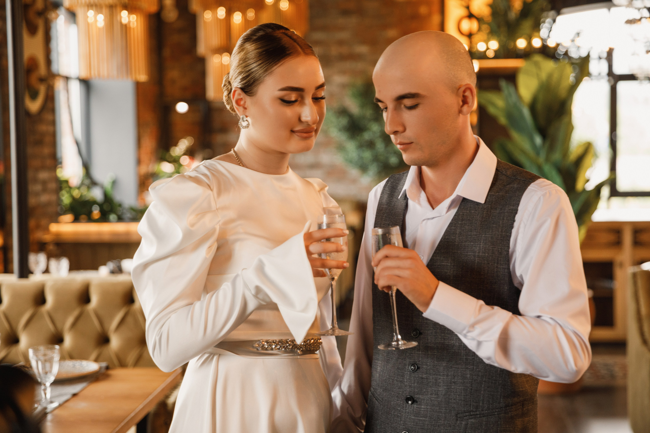 Свадебная фотосессия в ресторане Хохаг, расположенном во Владикавказе. Фотограф во Владикавказе Юрий Геворгизов