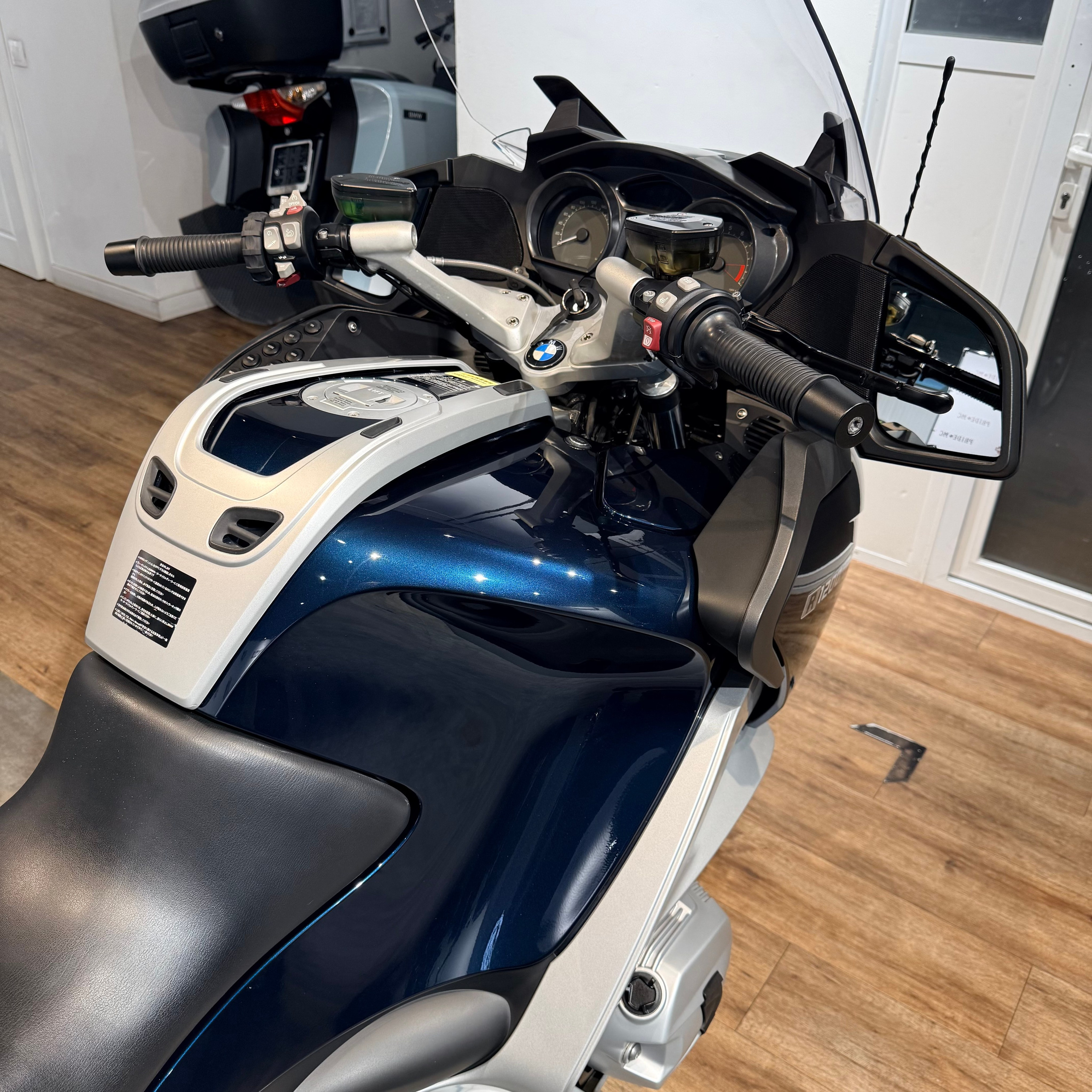 2013 ВMW R1200RТ Navy Blue (VIN WB10*7384). Hello Davidson, Москва. Только хорошие мотоциклы…