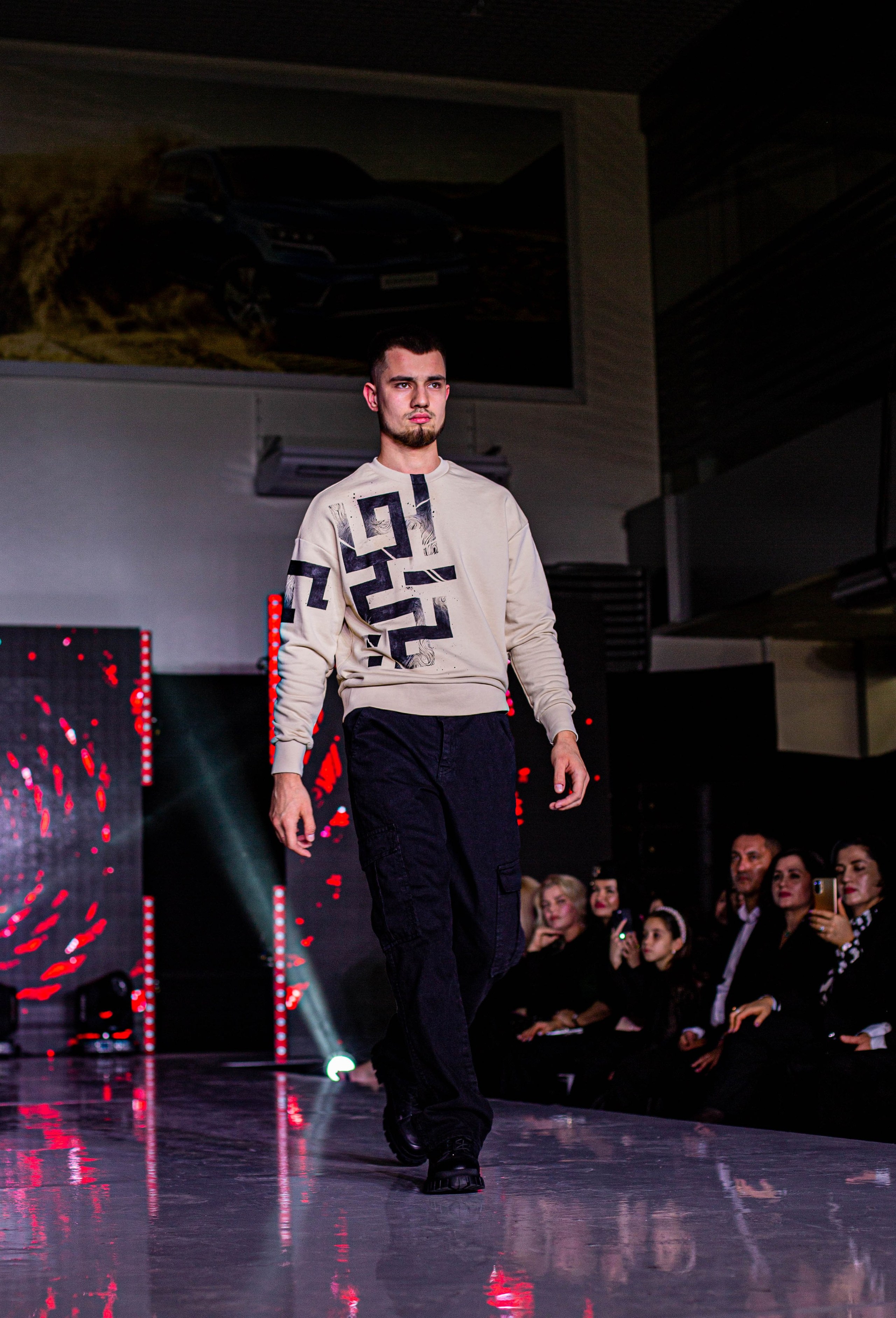 Crimean Tatar fashion show «Urba fashion day». Beye Shevkiyeva Photography