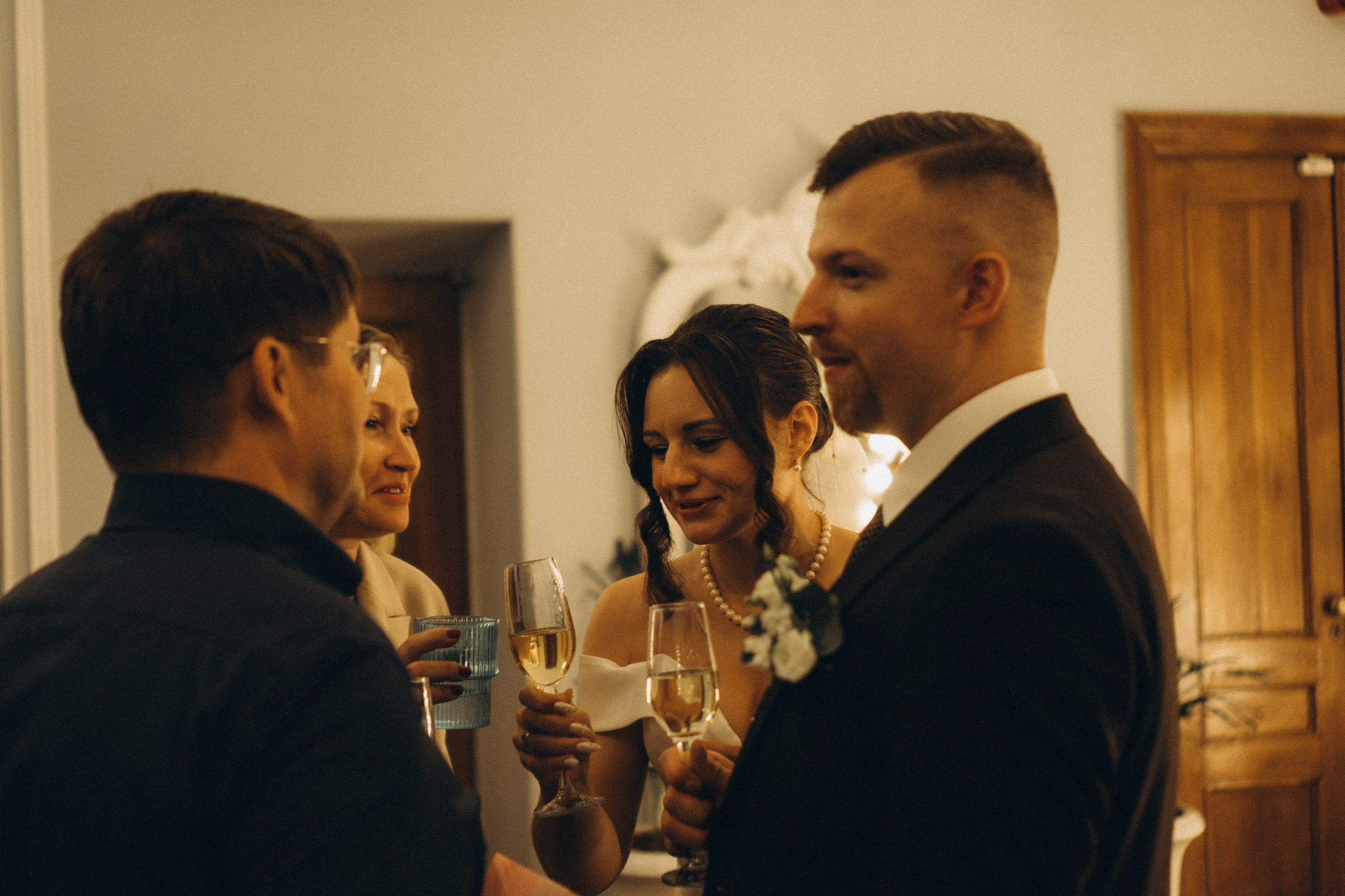 СЬЕМКА РЕПОРТАЖ В ЗАГСЕ (2 ДВОРЕЦ). Профессиональный фотограф, Санкт-Петербург — Виктория Богомолова