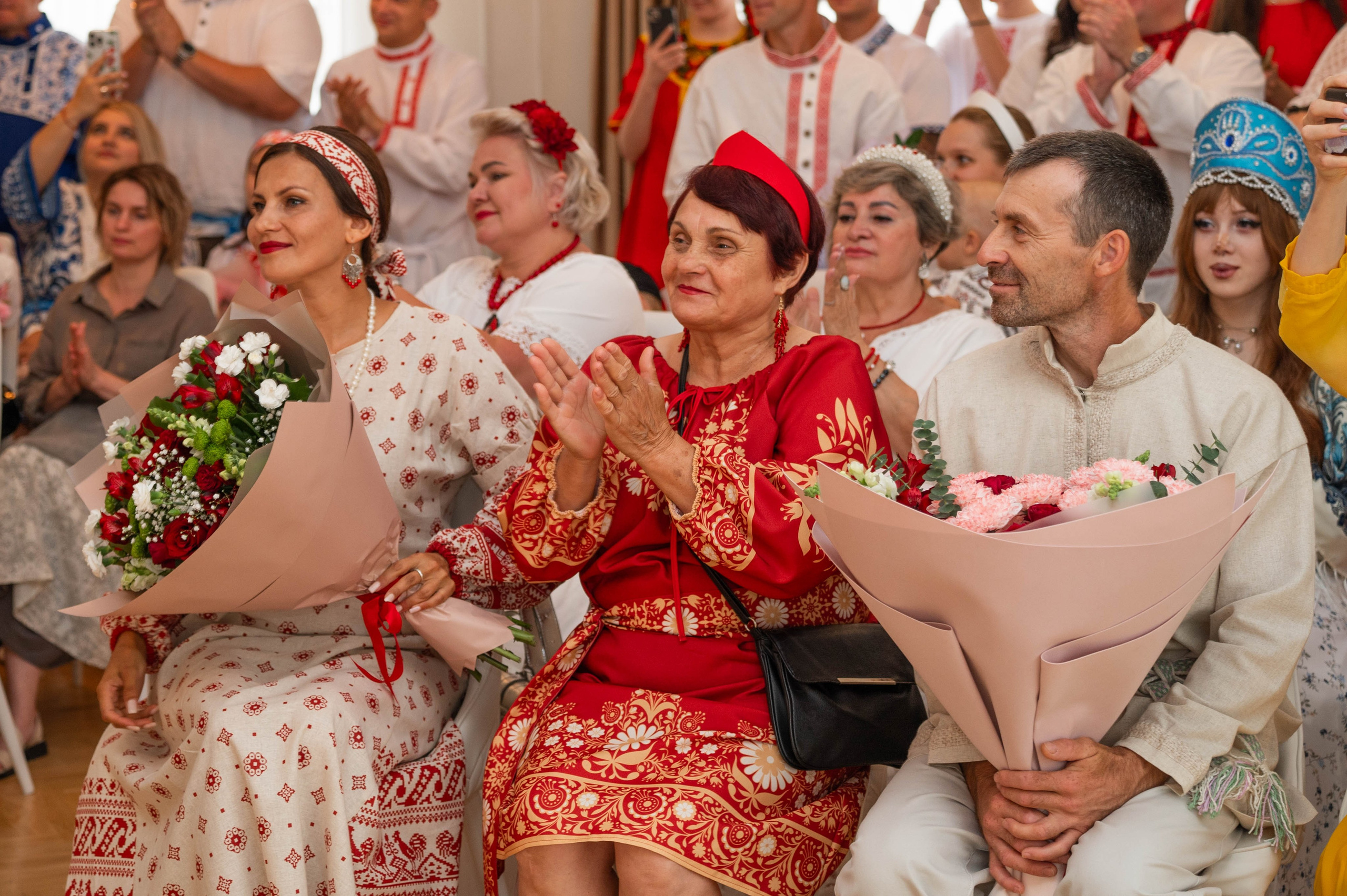 Еремей и Дарья_ свадьба в русском стиле. Семейный и свадебный фотограф в Абакане Юлия Су