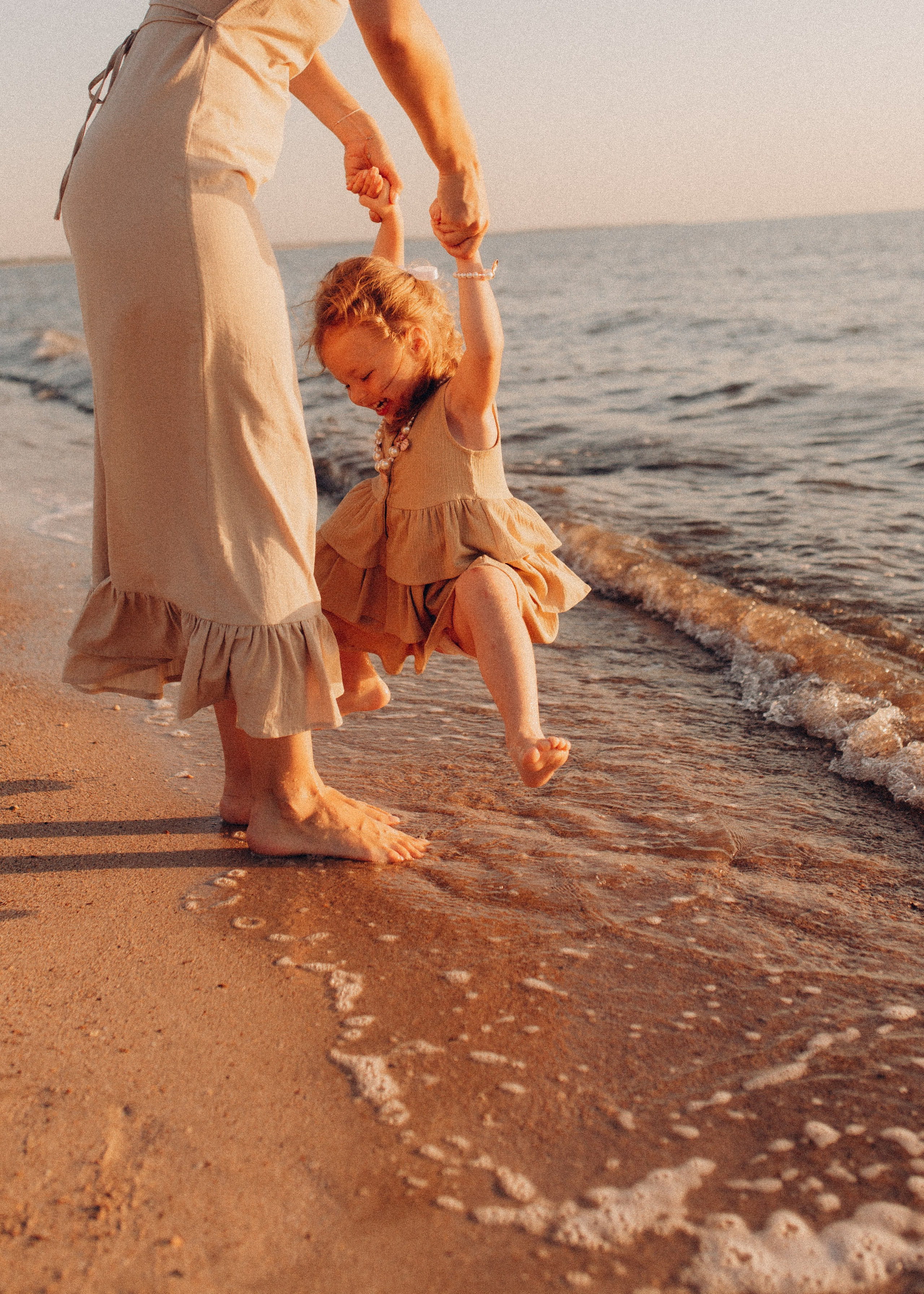 Даша и Алиса. Фотограф в Приморско-Ахтарске Марьяна Чопко