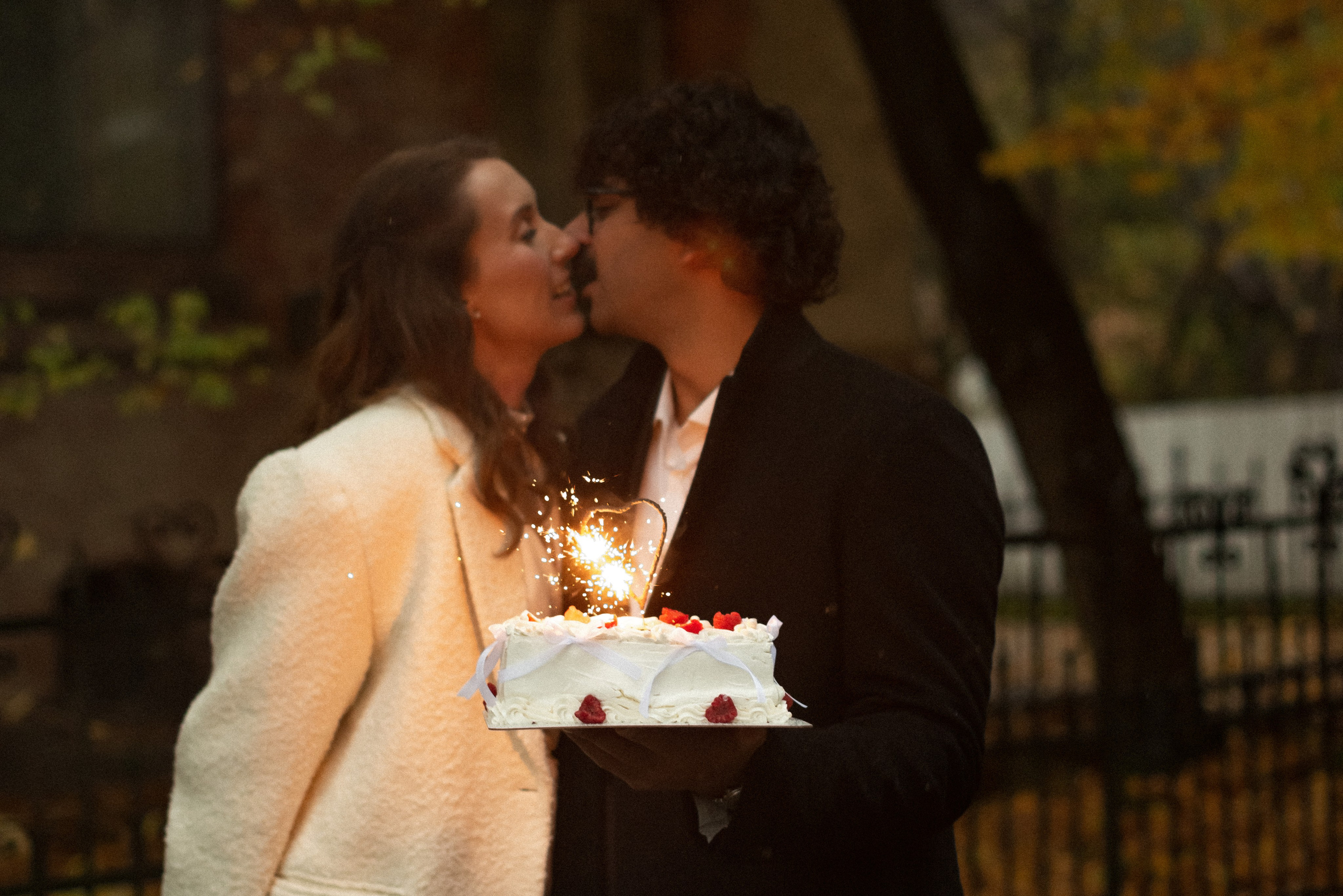 •Wedding. Фотограф Ксения Шевкопляс. г. Калининград. Кинематографический стиль — эстетика и истории, рассказанные через объектив