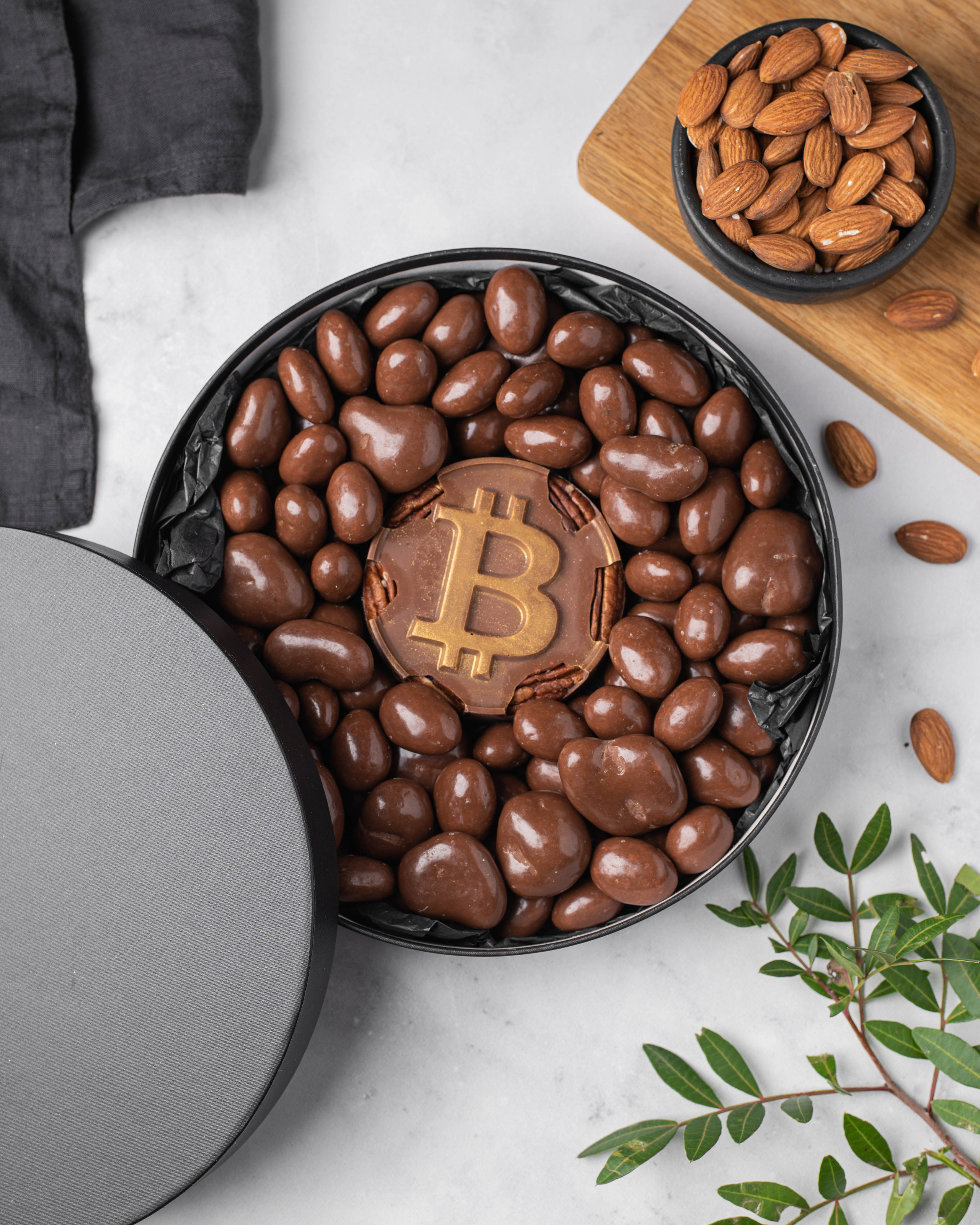 Фотографии клубники в шоколадке для социальных сетей. Предметный и фуд-фотограф в Москве Мария Гладких