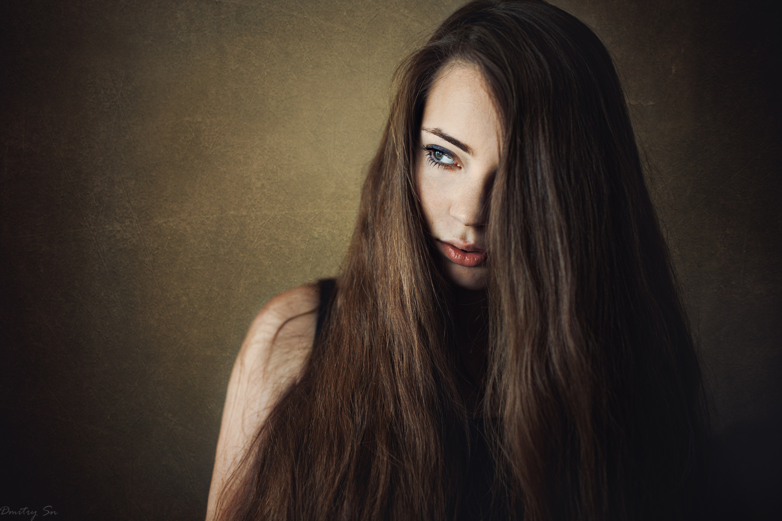 Портреты у окна с Кристиной в формате для «себя»