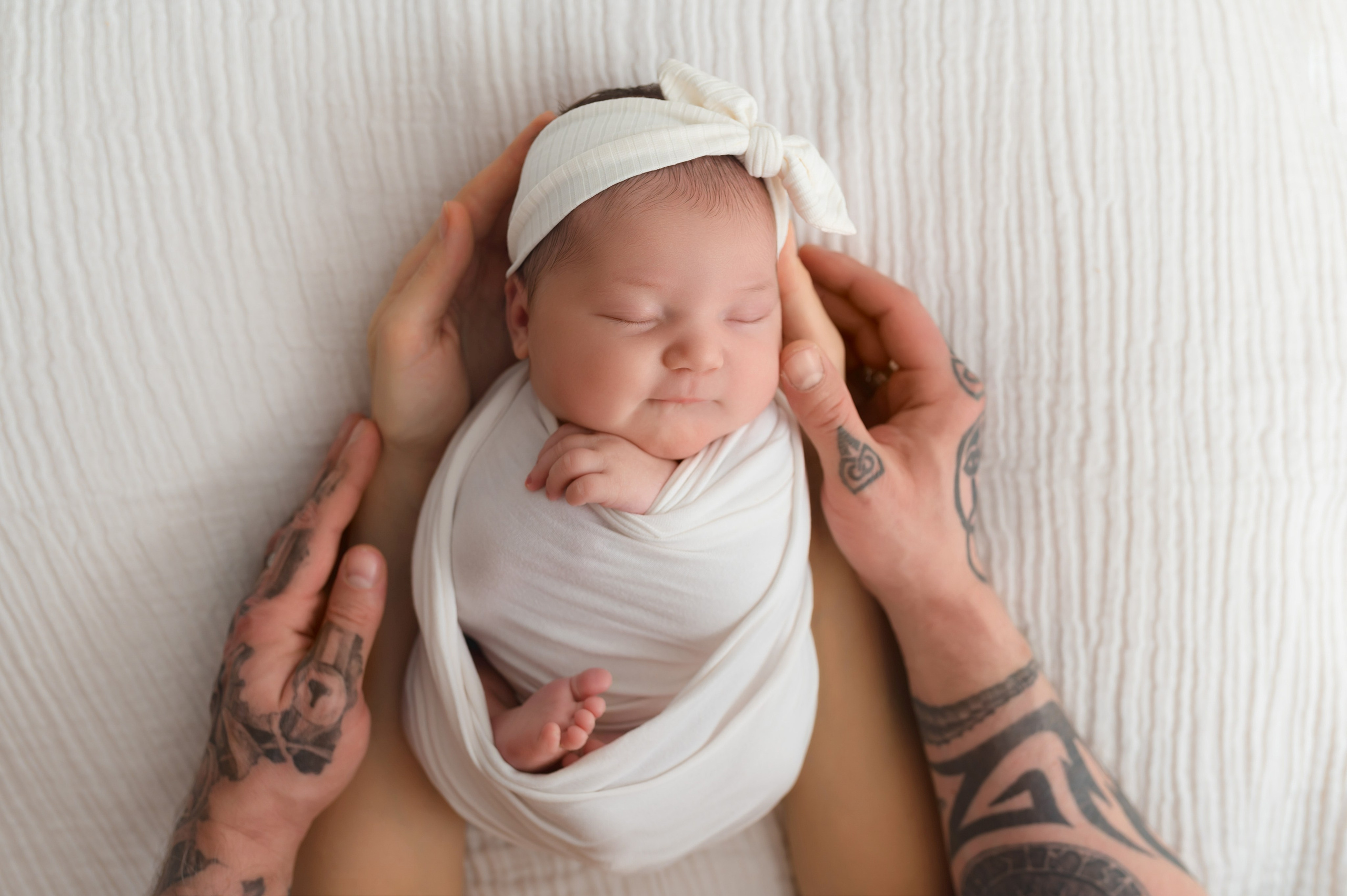 Новорожденные девочки. Детский фотограф в городе Жуковский Алиса Коробанова