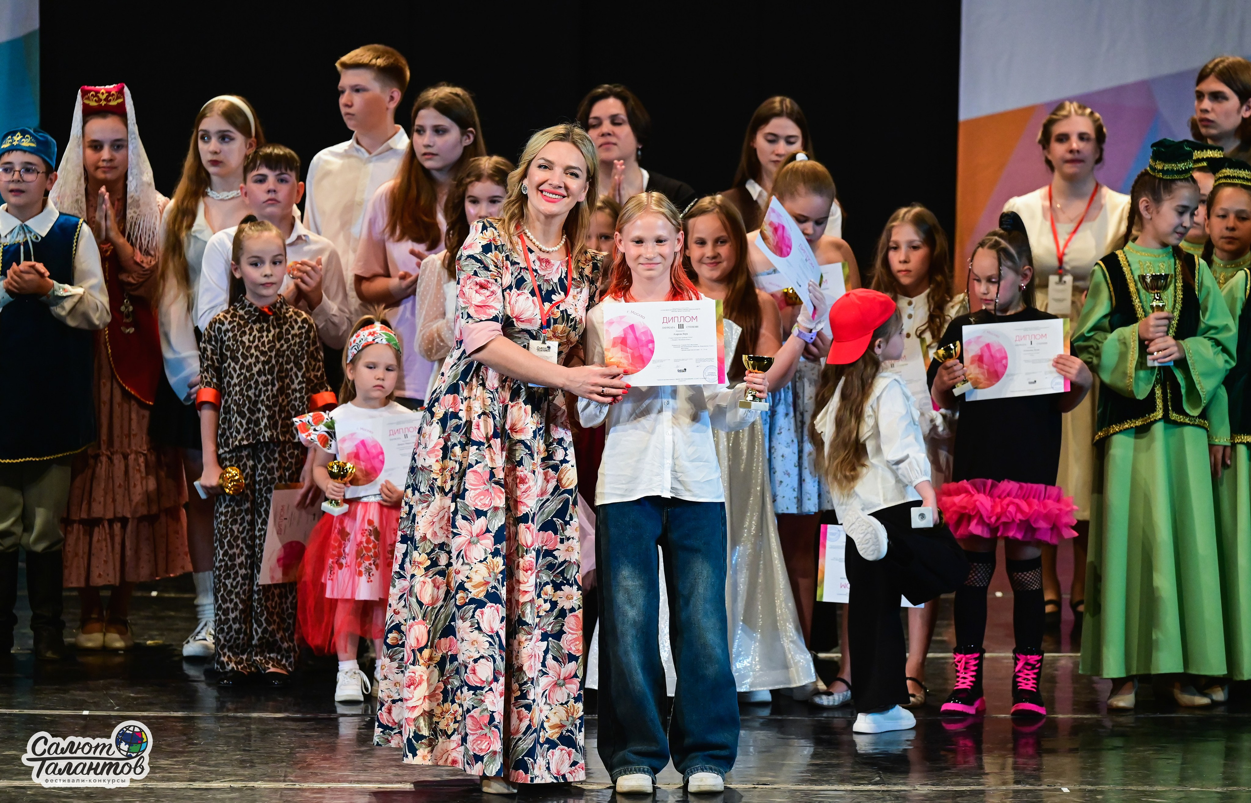 14.06.2025 «Салют Талантов» 41-й Международный фестиваль-конкурс «МОСКВА ВЕРИТ ТАЛАНТАМ» г. Москва. Медиастудия Фото Концепт