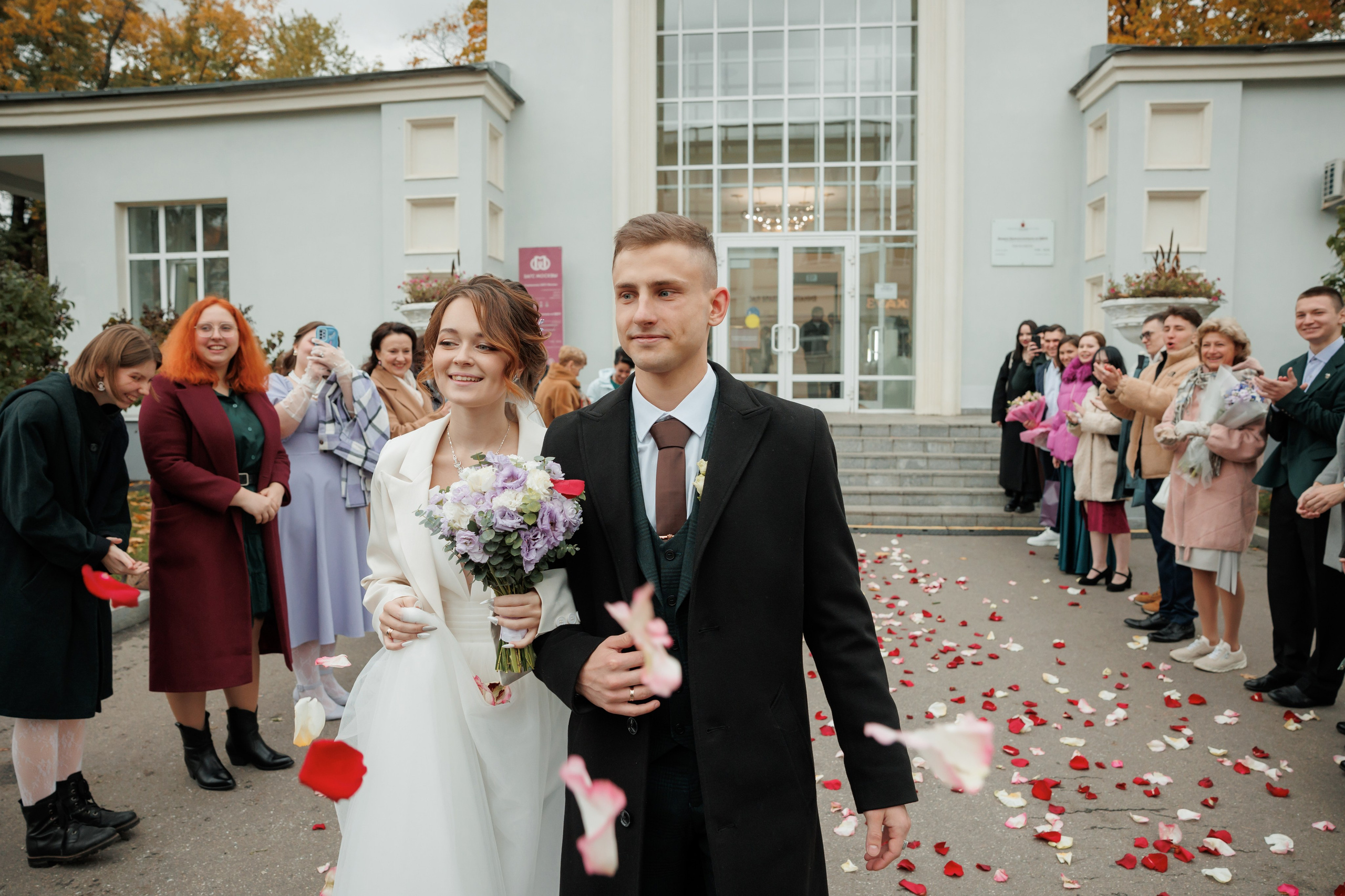 Константин и Дарья, ЗАГС ВДНХ, отель Soluxe, ресторан «Антик». Свадебный и репортажный фотограф (Москва, Королев и другие)