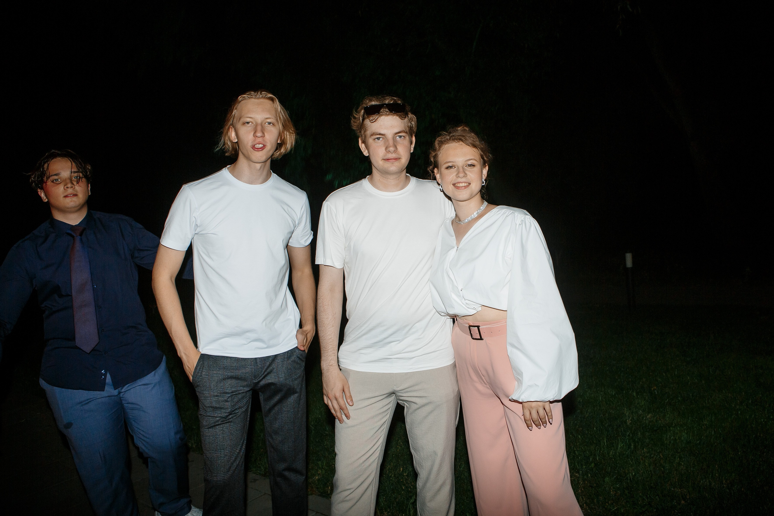 Выпускной Гимназия 12 2024 OpenHouse. Свадебный и портретный Фотограф в Липецке Дмитрий Котюков