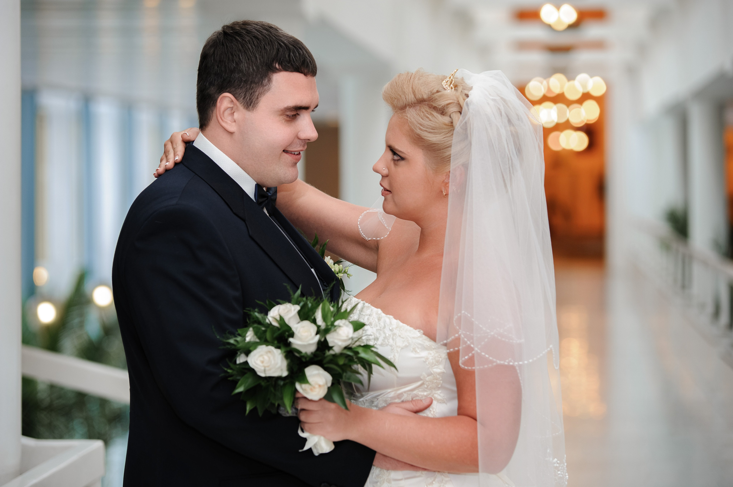 Услуги и цены профессионального свадебного фотографа в Санкт-Петербурге. Фотограф Алексей Лукин. Профессиональная фотосъёмка в Санкт-Петербурге. Обработка и Ретушь фотографий