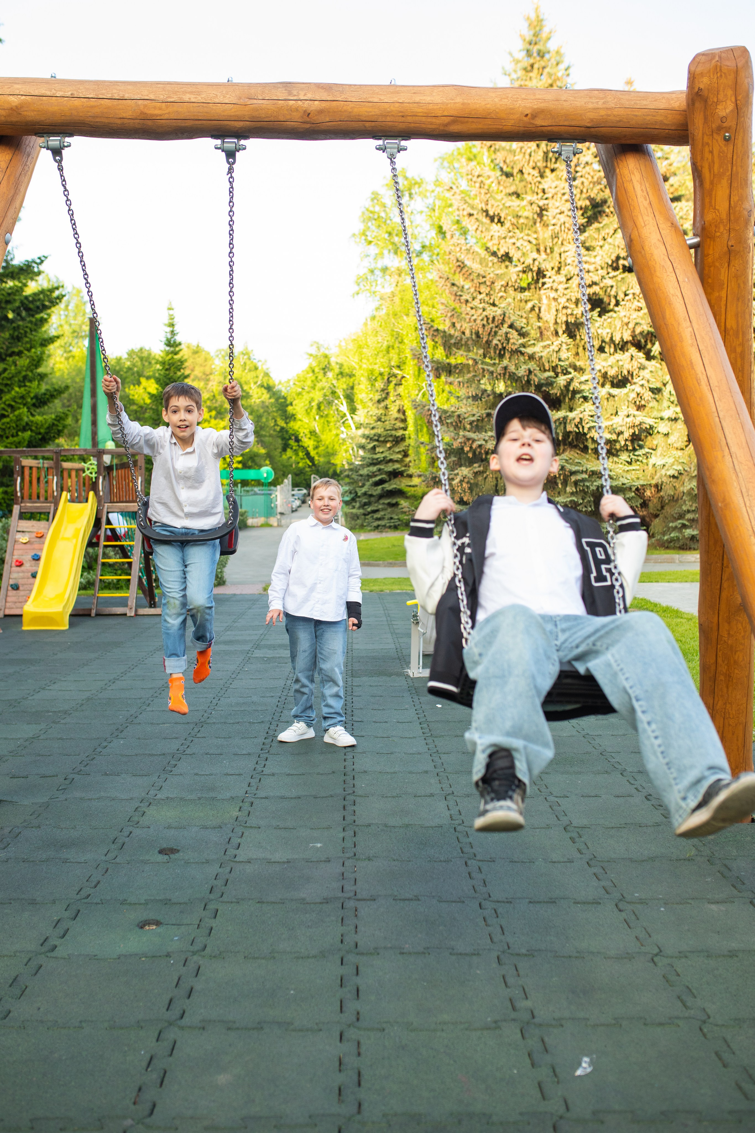 Выпуск 4 класс Сосновый бор. Фотограф в Новосибирске Ася Зверева