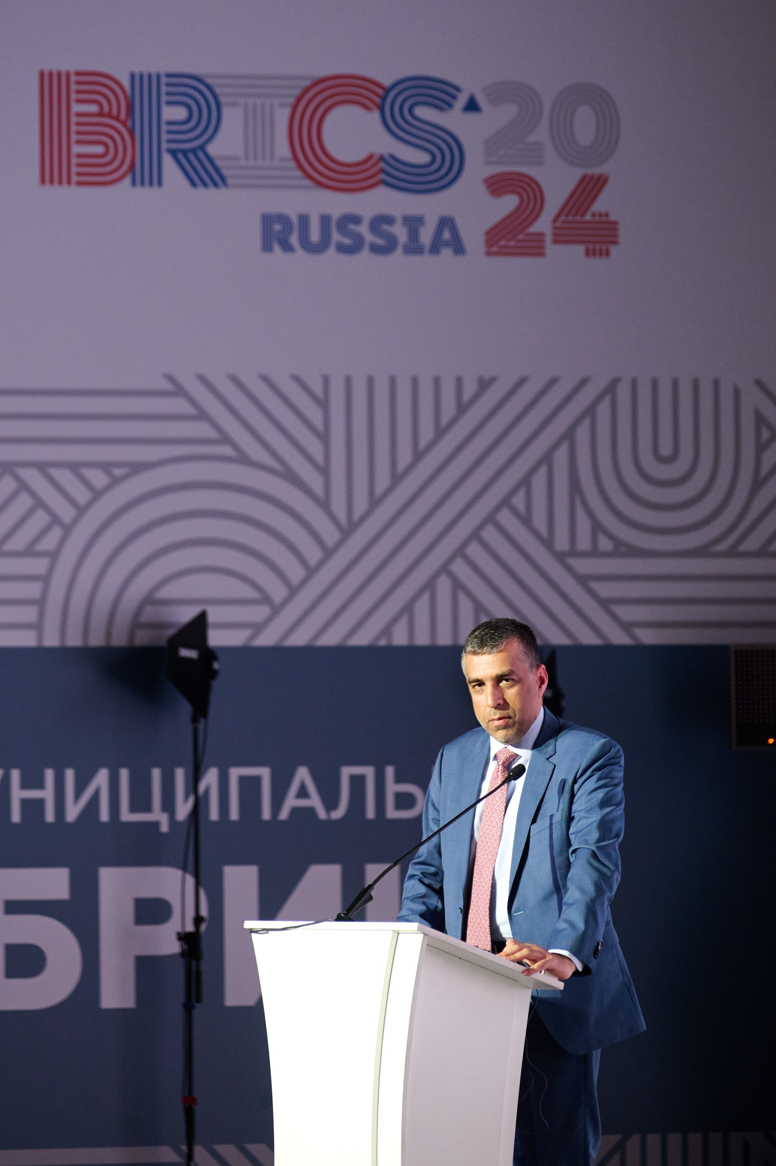 Профессиональная репортажная съемка делового мероприятия БРИКС в Москве