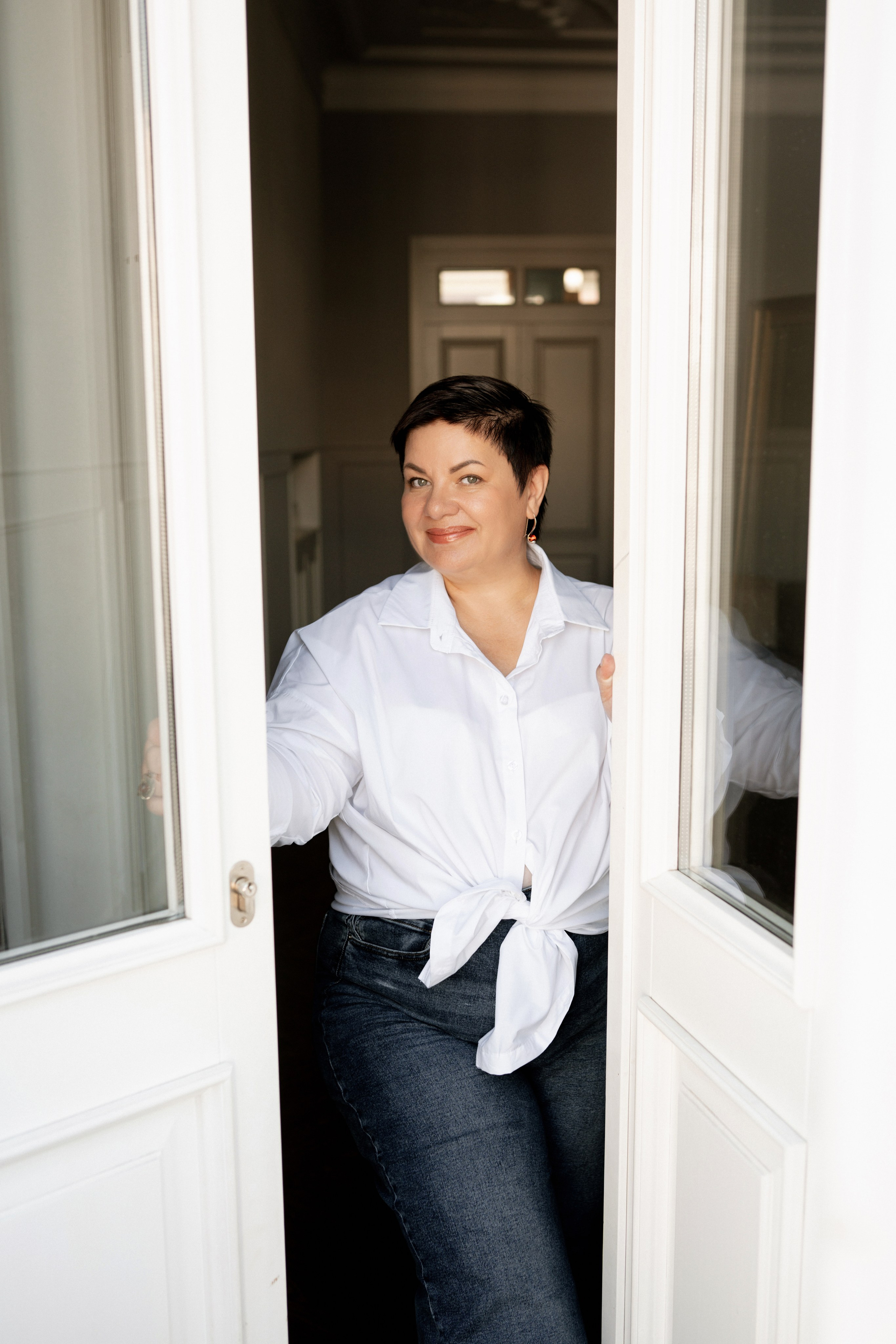 Индивидуальная фотосессия в студии. Фотограф Ким Наталья в Красноярске