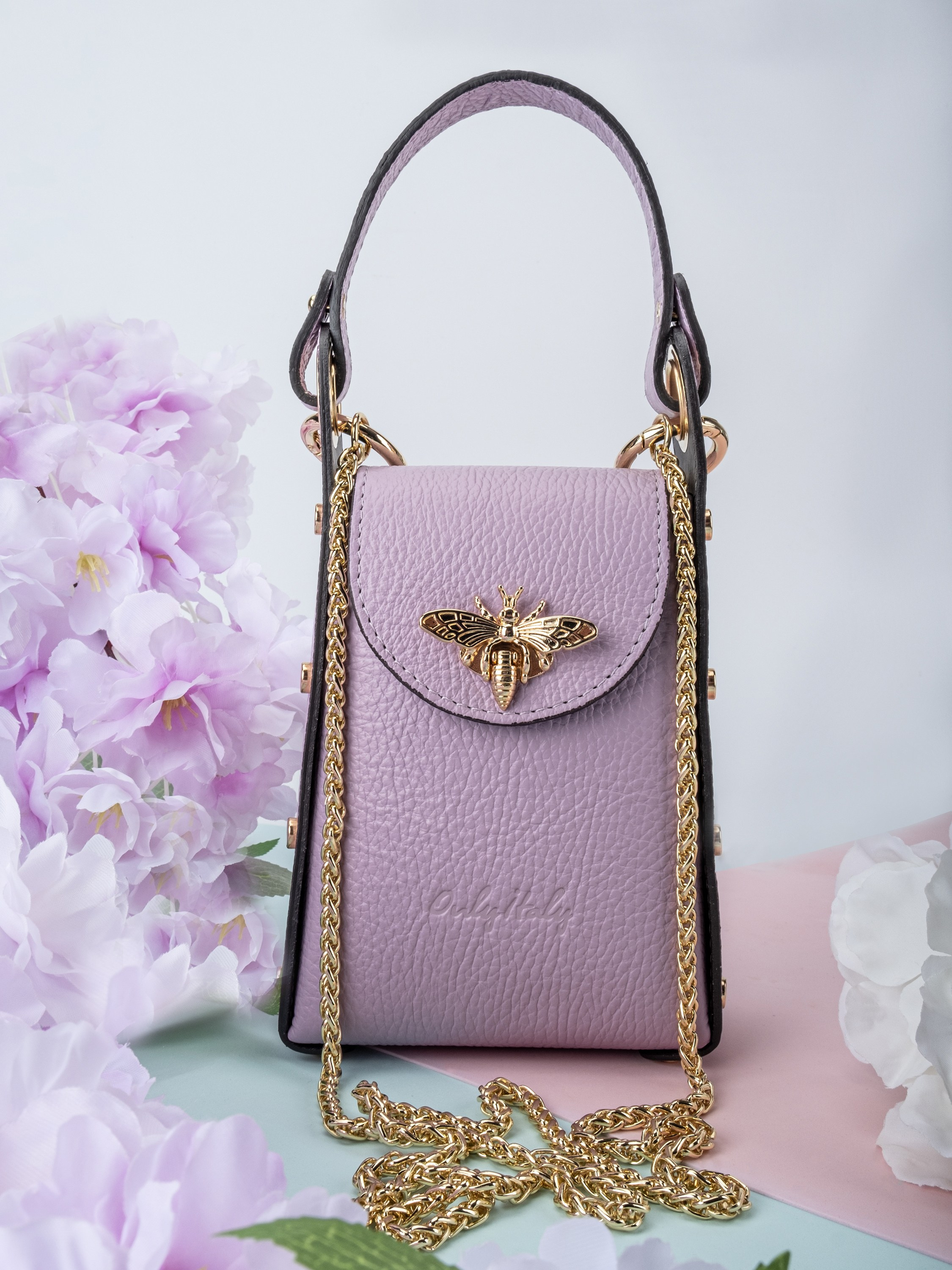 Предметная съёмка сумок для маркетплейсов. Предметный фотограф в Симферополе Антон Катунин