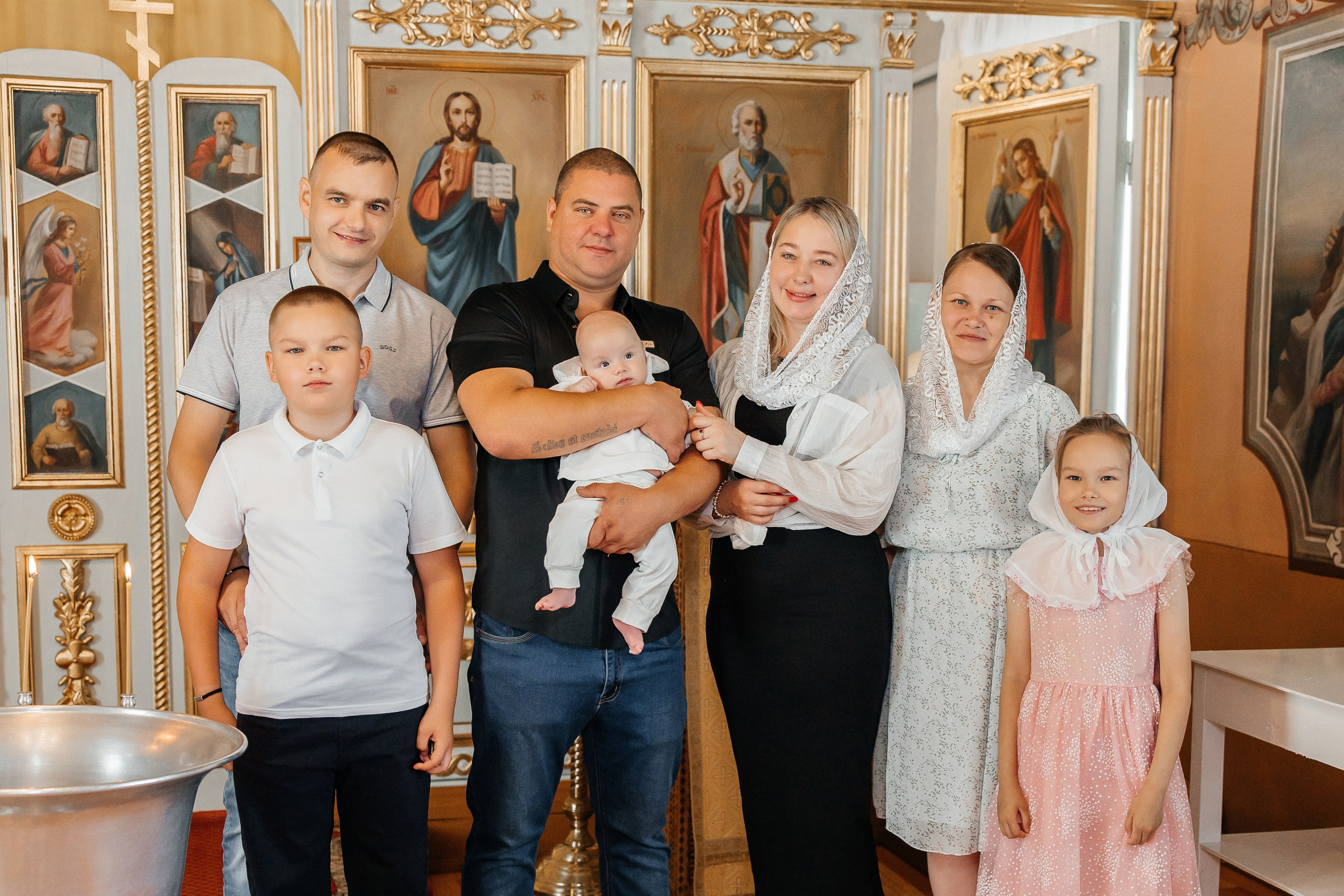 Таинство Крещения Ивана. Храм в честь иконы Божией Матери «Всех скорбящих Радость». Семейный фотограф в Рязани и Рязанской области