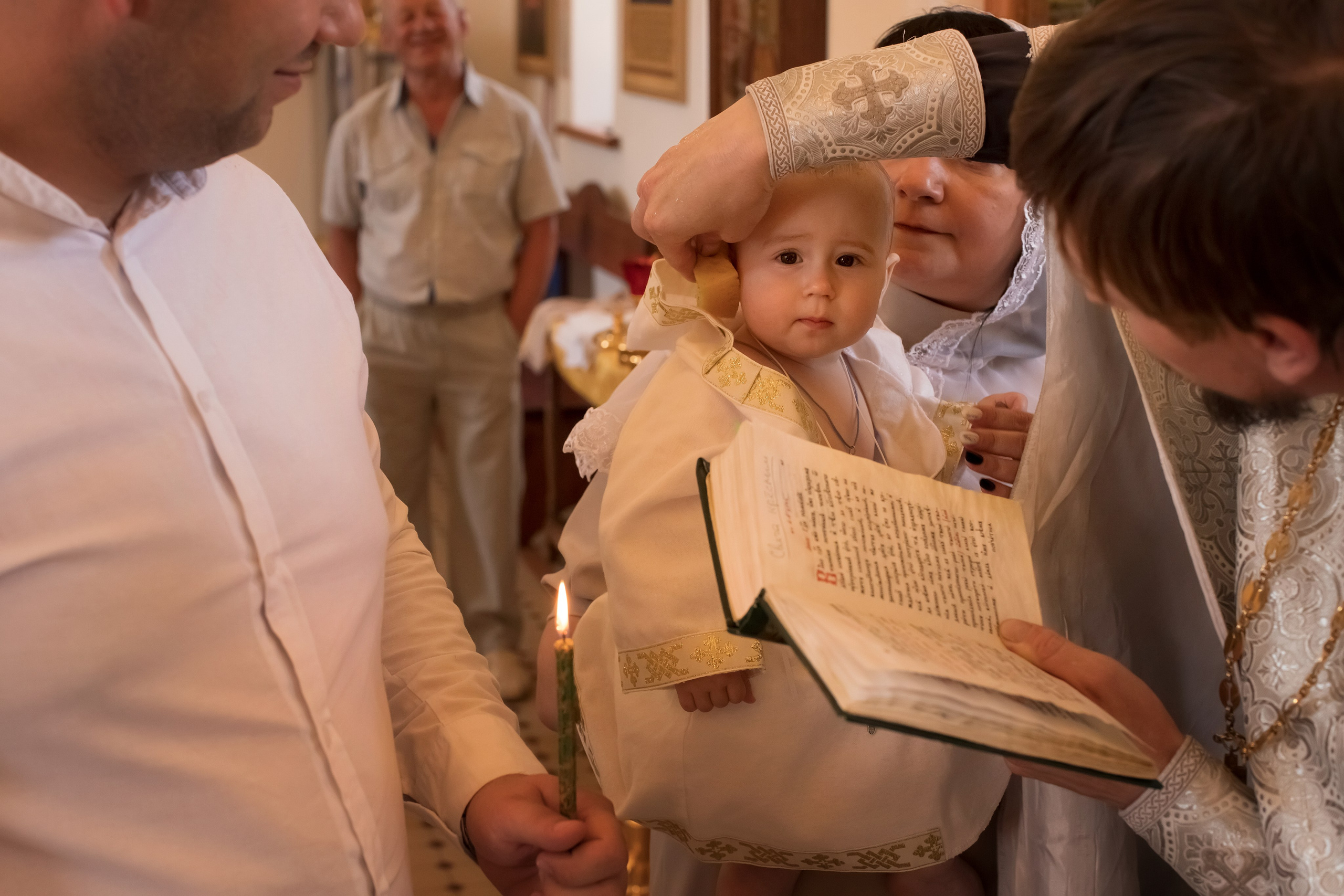 Таинство Крещения Мирона. Семейный и детский фотограф в Саратове Полина Коткина