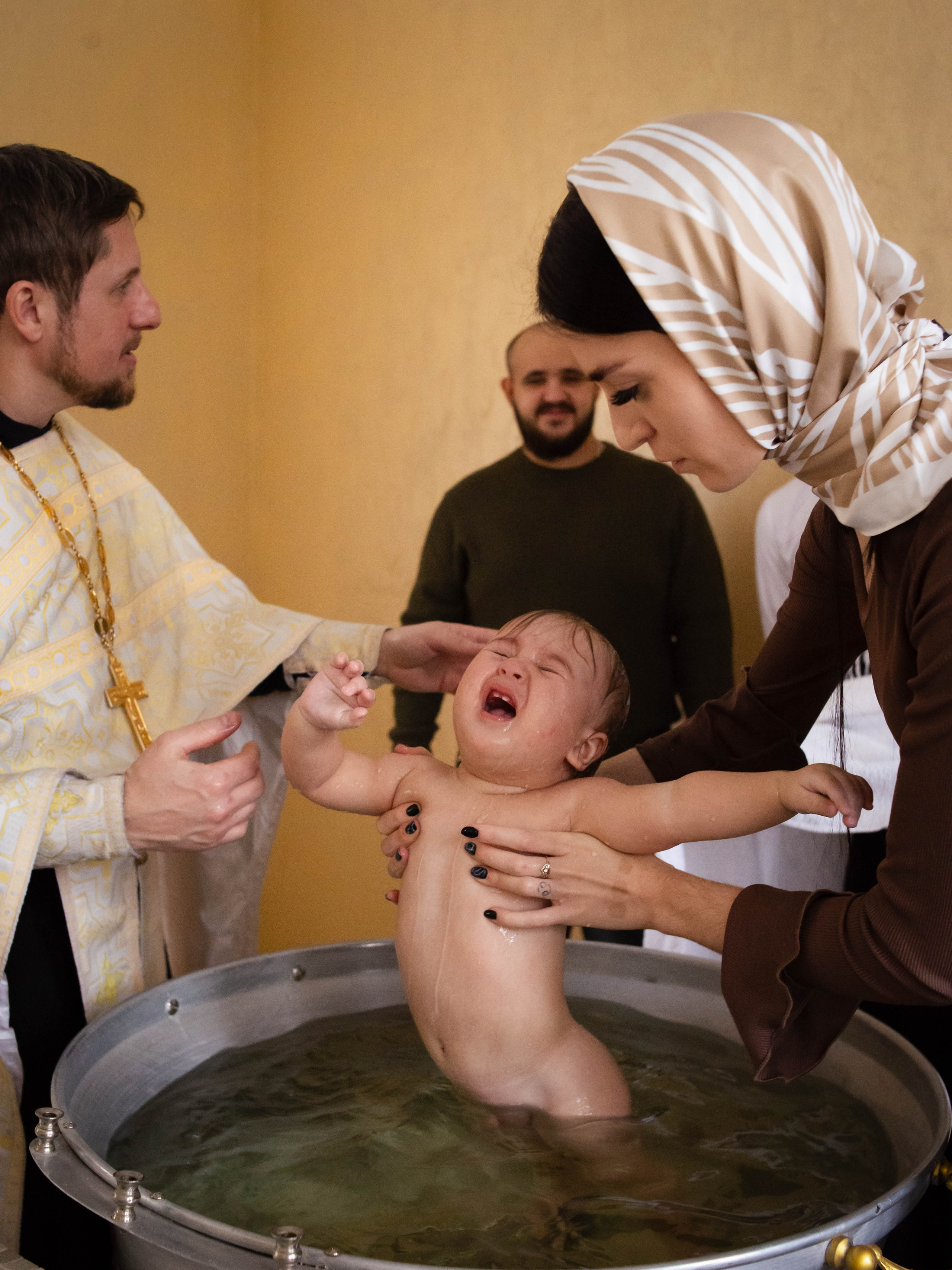 Крещение Эмира. Семейный фотограф Софи Симакова в Волгограде и Волжском