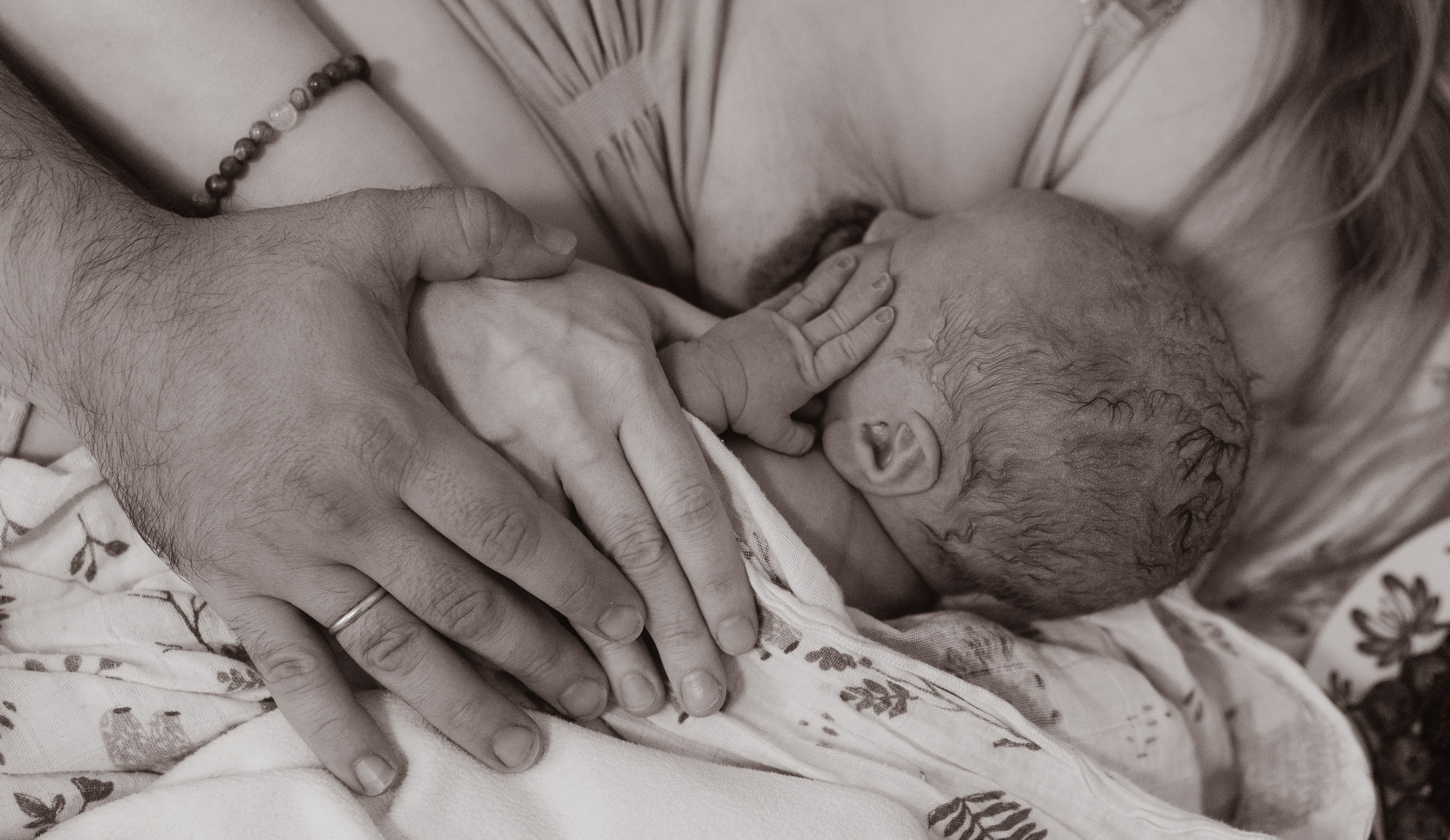 Таинство рождения. Семейный, ньюборн фотограф, фотограф на роды в Москве, Виктория Тюльдюкова