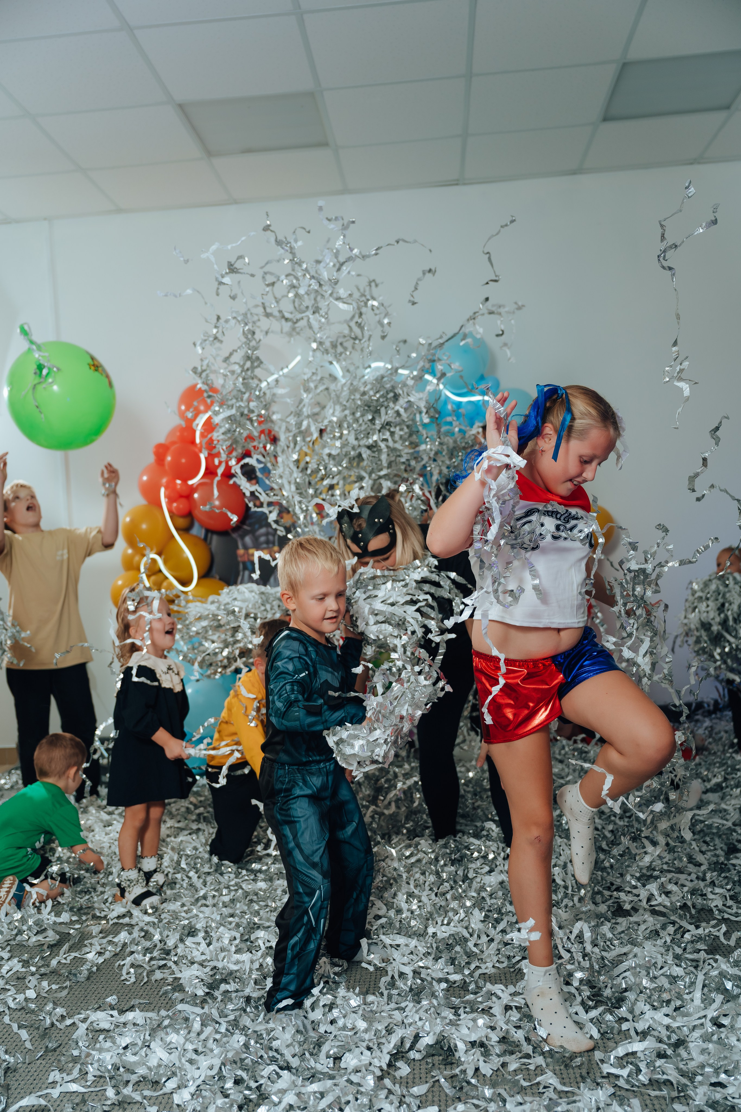 Праздник Льва в Мультифокс. Детский и семейный фотограф Катерина Мишина