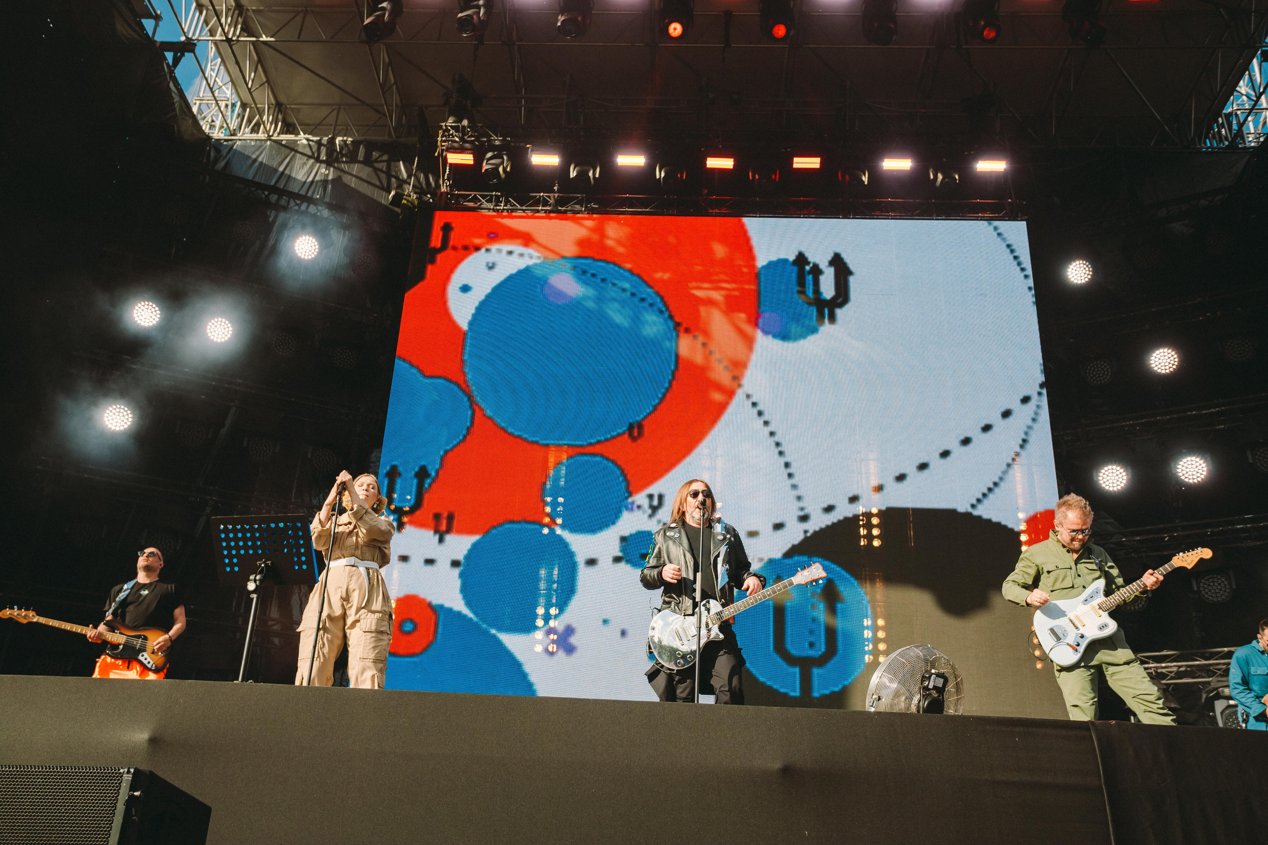 КУРТКИ КОБЕЙНА НА ЛАСТОЧКА SUMMEET. Фотограф Сонкина Татьяна