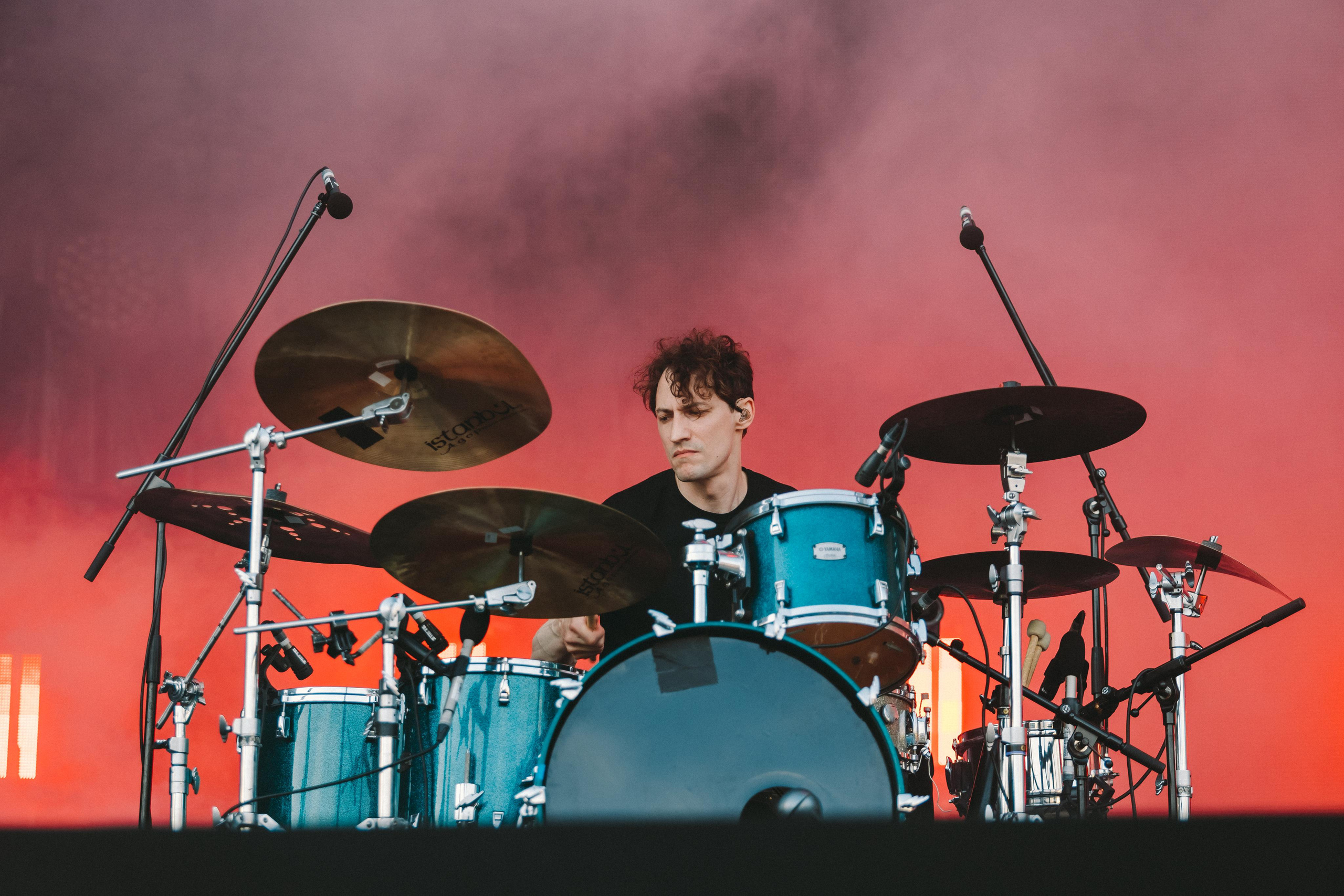 ДЕЛЬФИН НА ЛАСТОЧКА SUMMEET. Фотограф Сонкина Татьяна