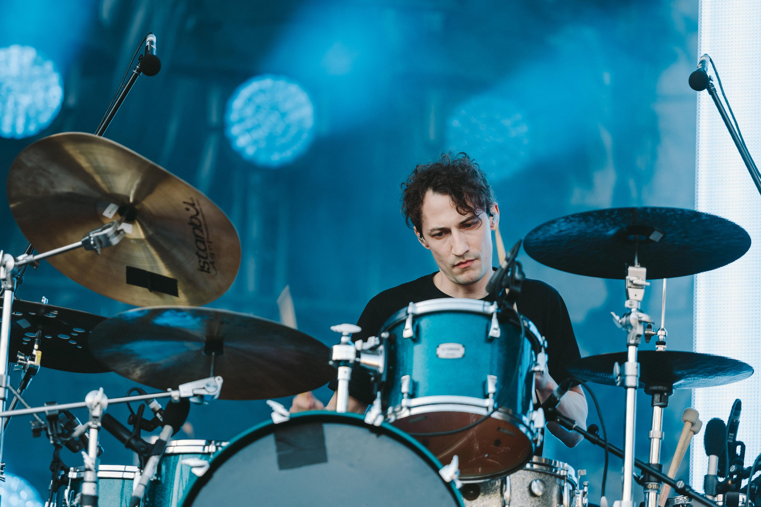 ДЕЛЬФИН НА ЛАСТОЧКА SUMMEET. Фотограф Сонкина Татьяна