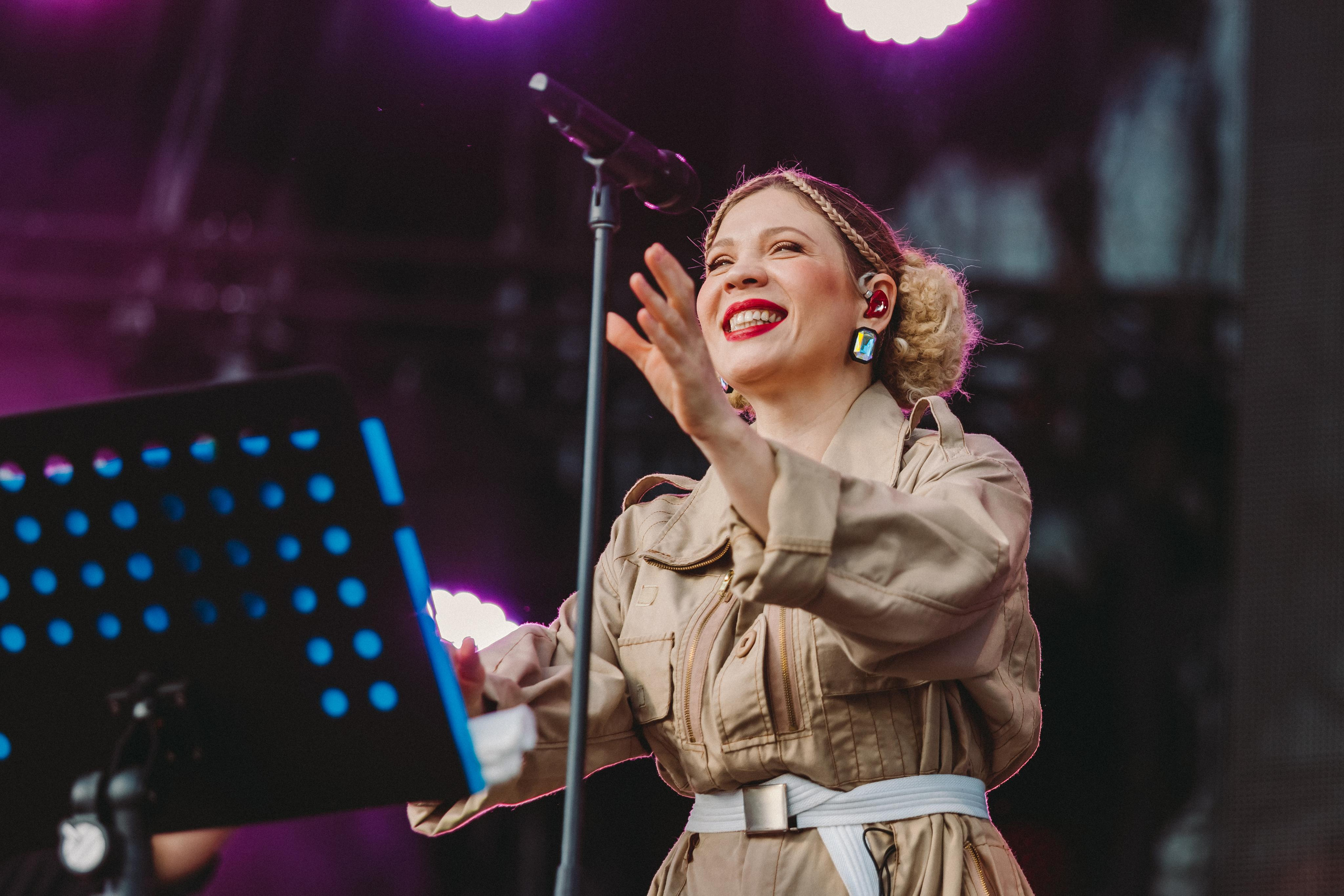 КУРТКИ КОБЕЙНА НА ЛАСТОЧКА SUMMEET. Фотограф Сонкина Татьяна