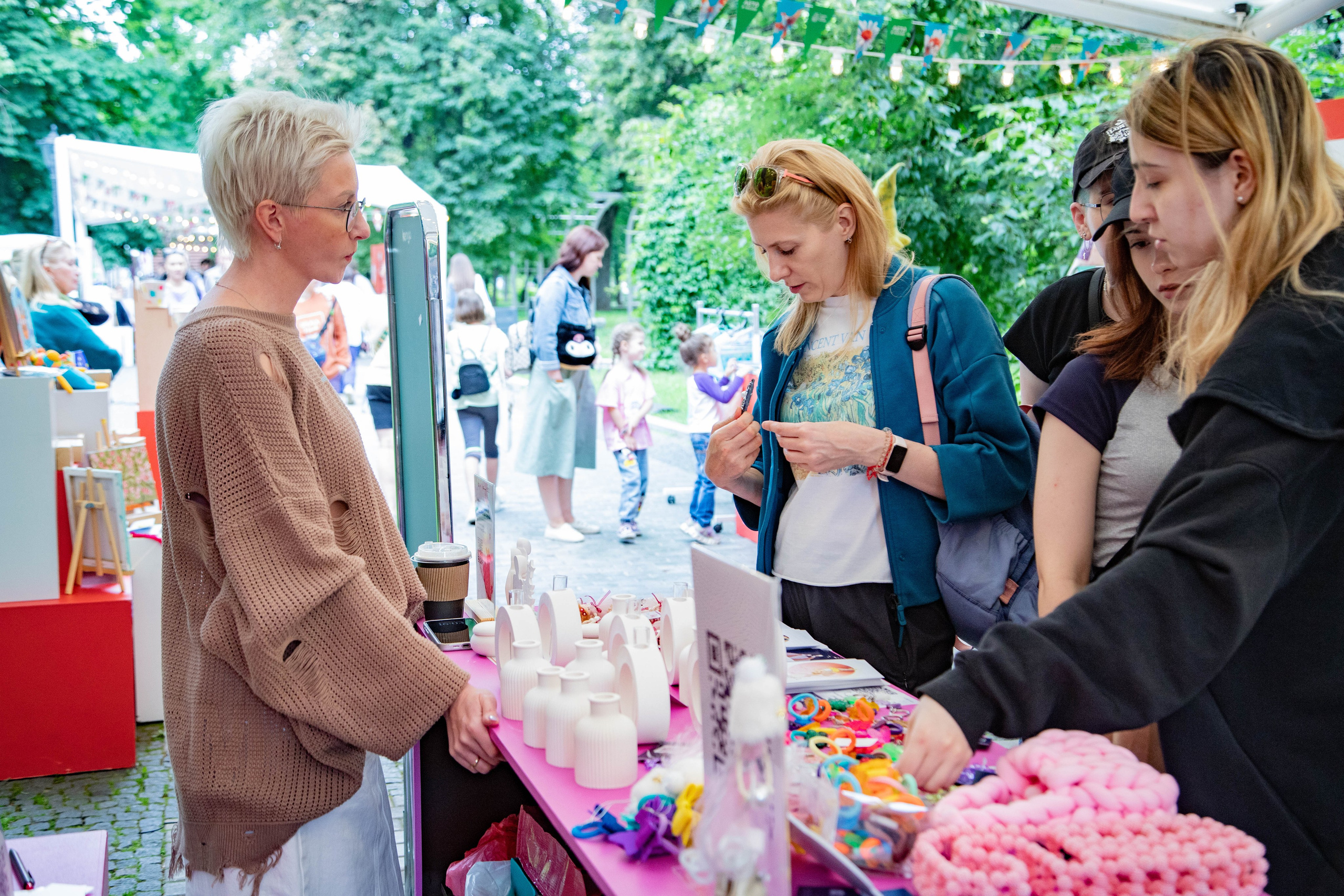 Съемка для благотворительного фонда. Женский фотограф в Москве Рина Леонтьева