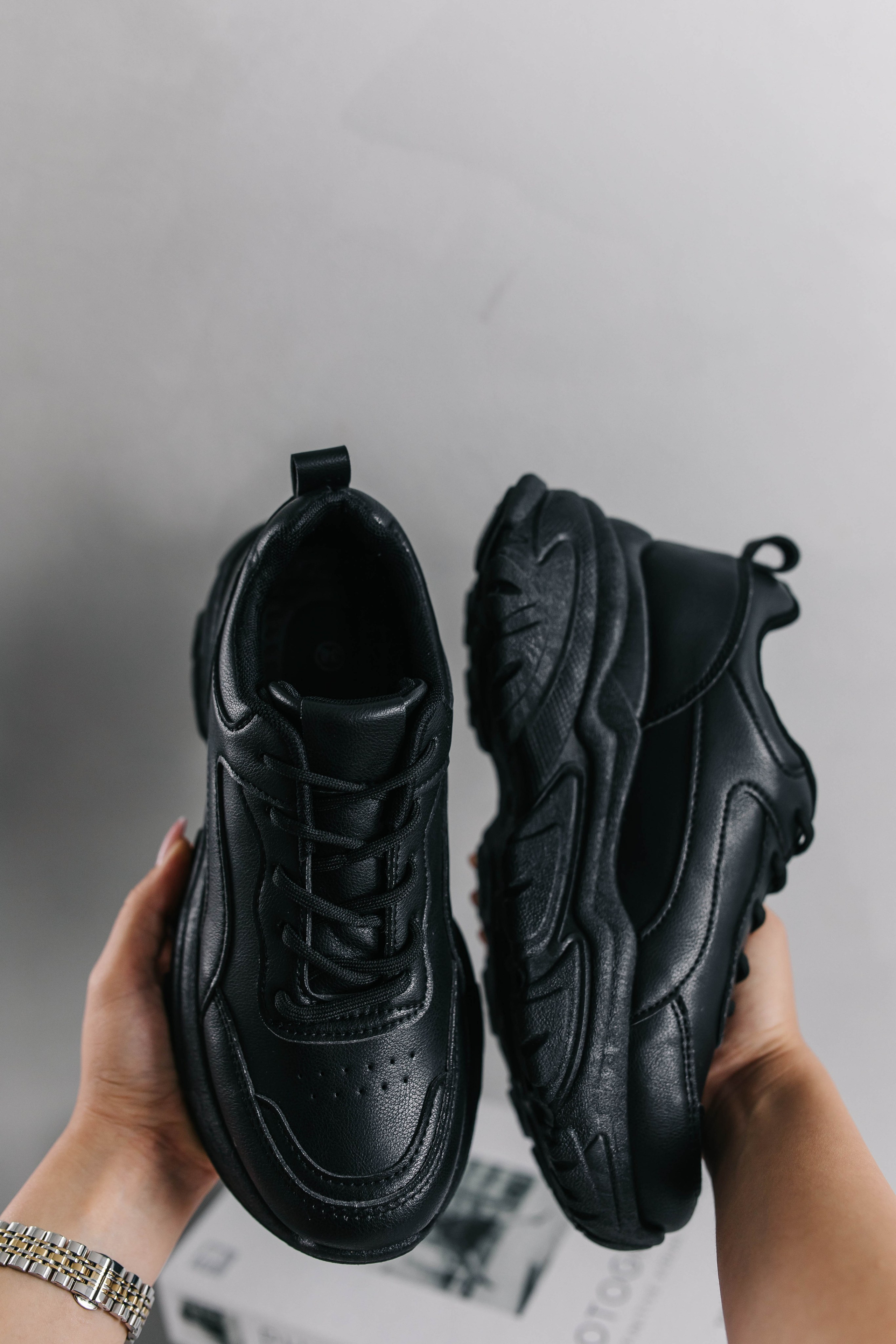 Кроссовки как в Pinterest. Профессиональный фотограф