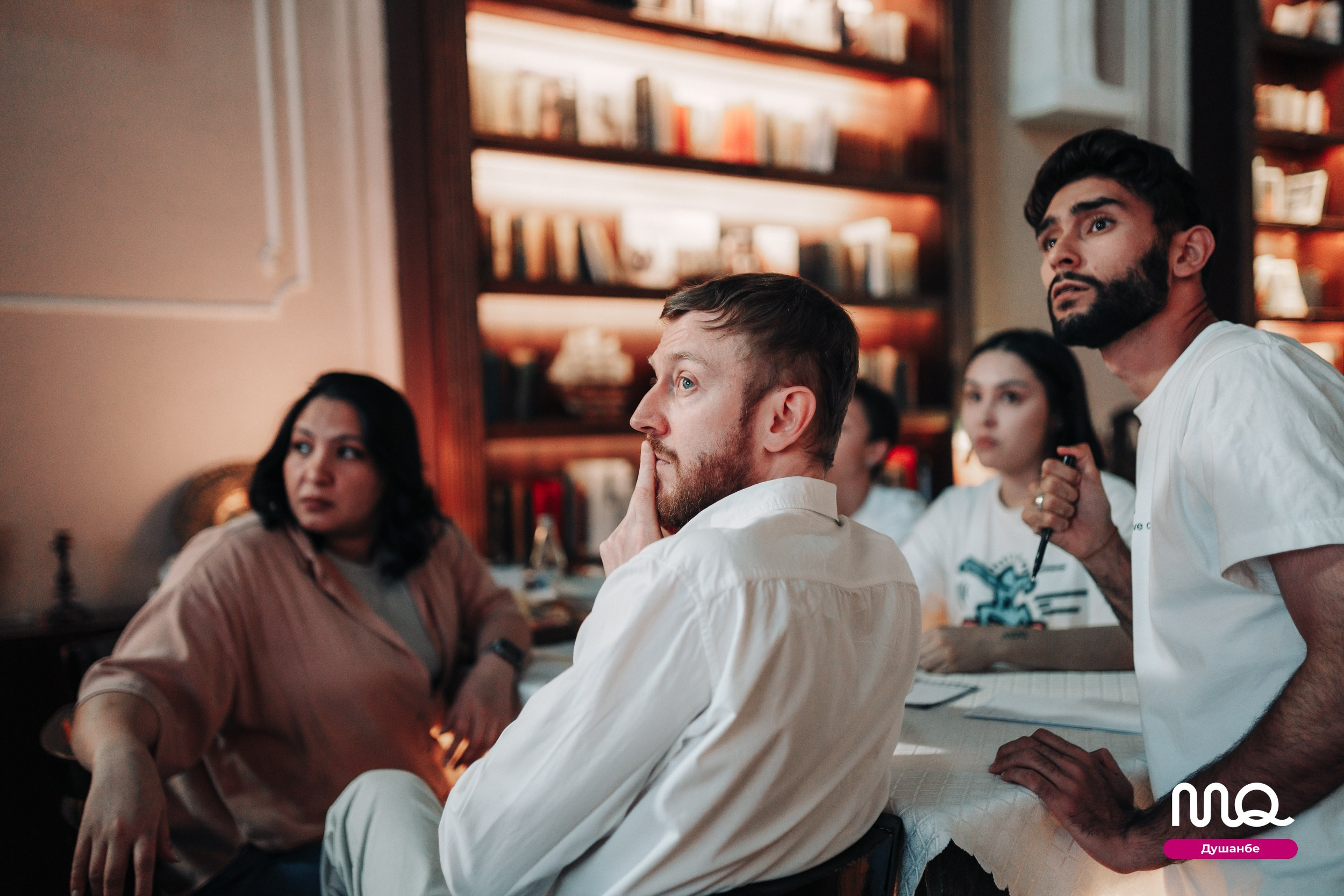 MozgoQuiz. Портретный и Репортажный Фотограф Москва