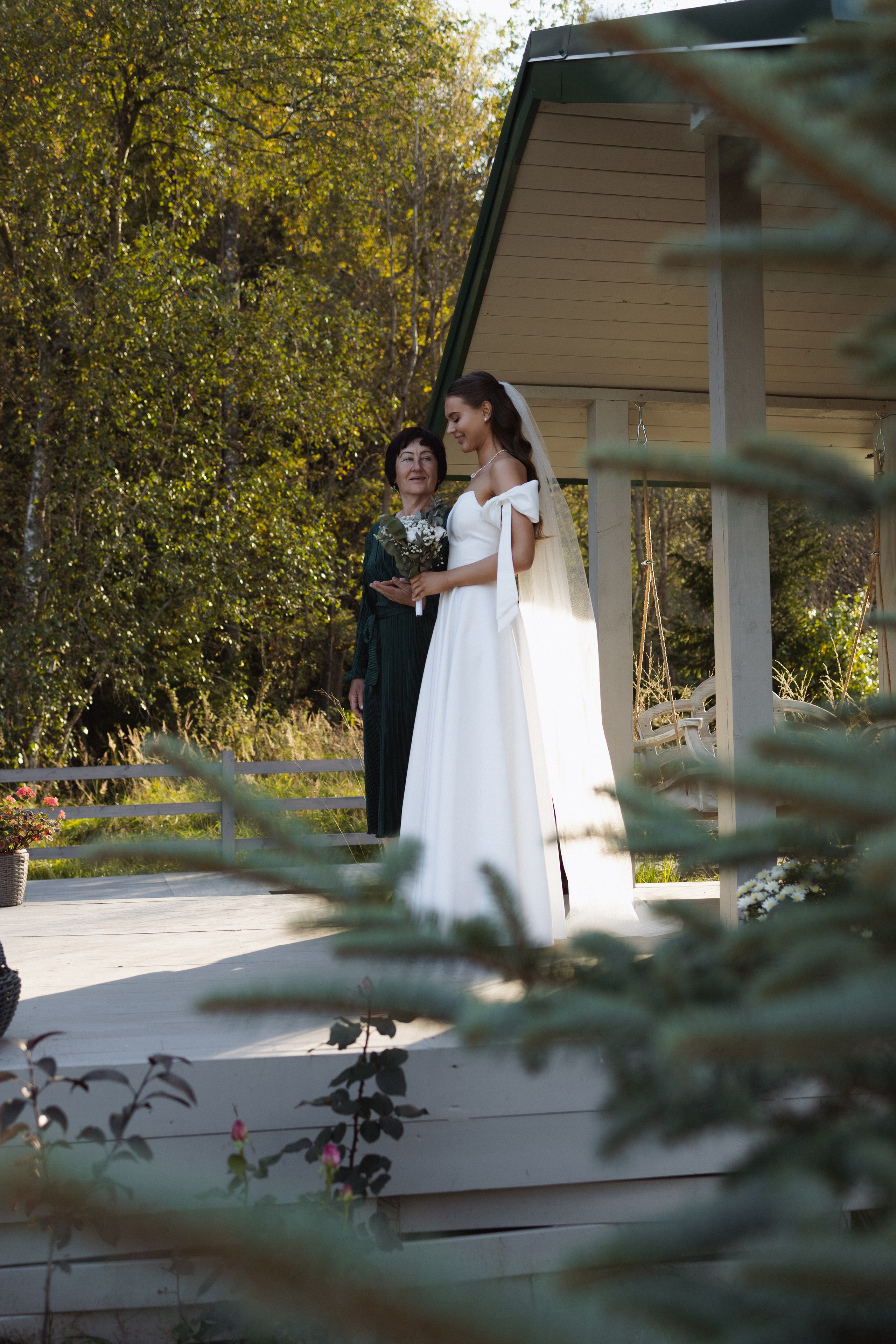 «как же тебя я люблю, сквозь ветер и дым сигарет!». Свадебный и портретный фотограф в Москве Анастасия Тихомирова