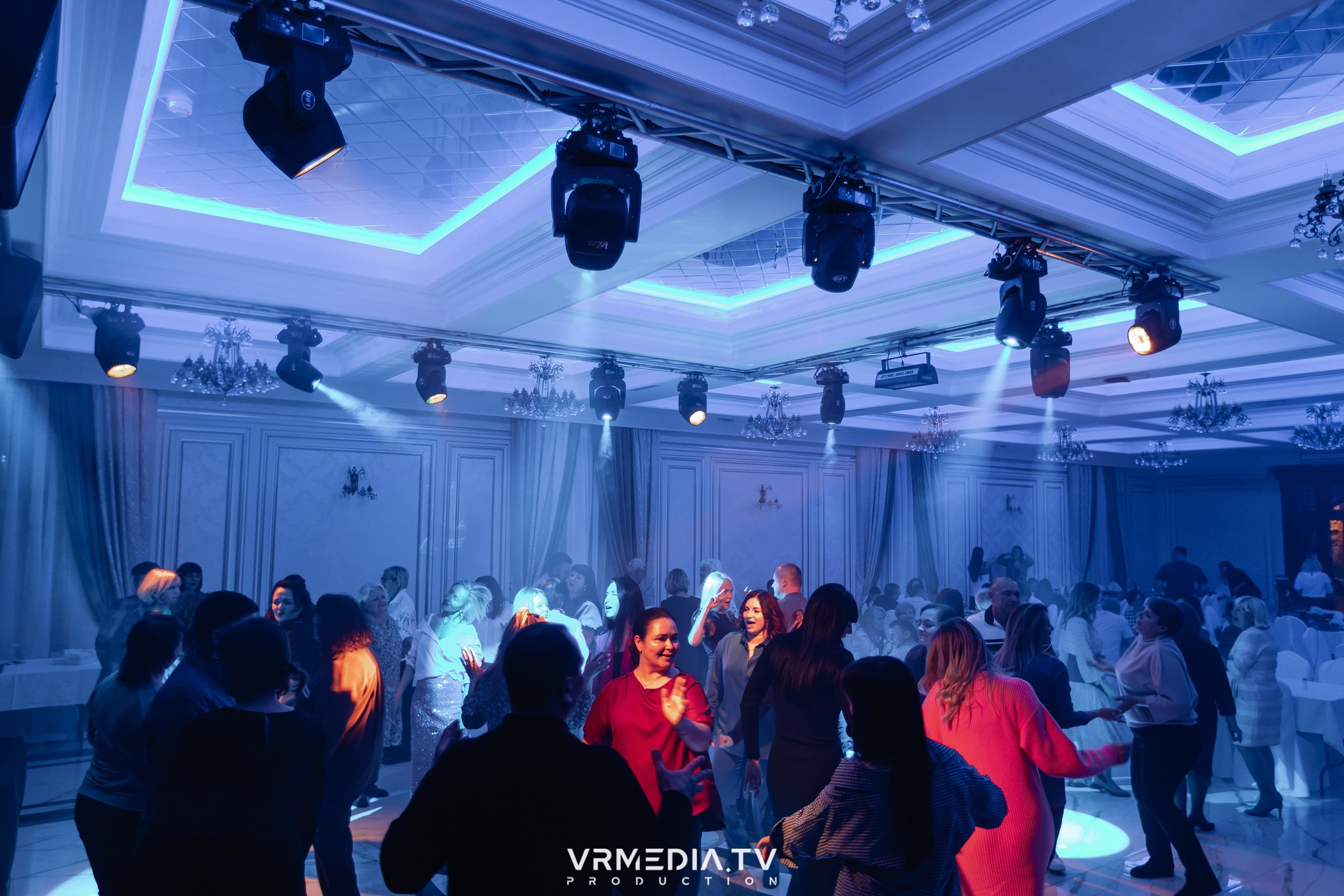 Выходные в ресторане «Лазурный берег»