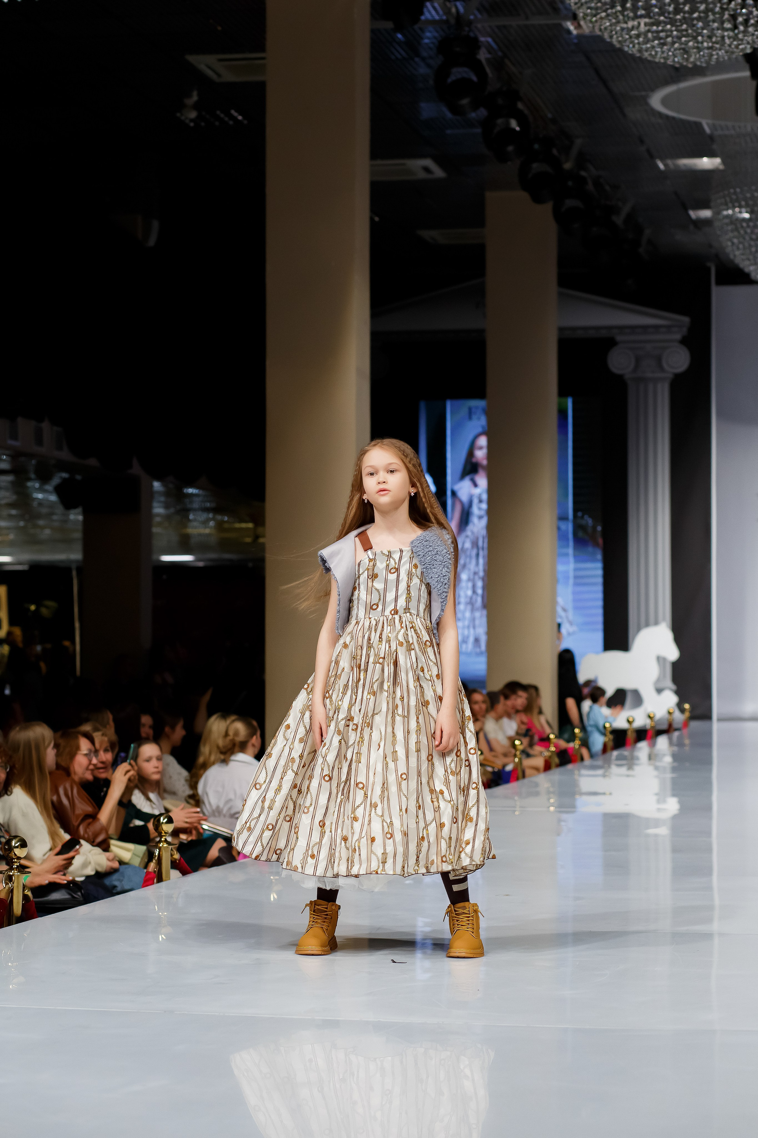 Показ дизайнера Надежды Шибиной на Estet Fashion Week. Фотограф в Подольске — Мария Бучнева