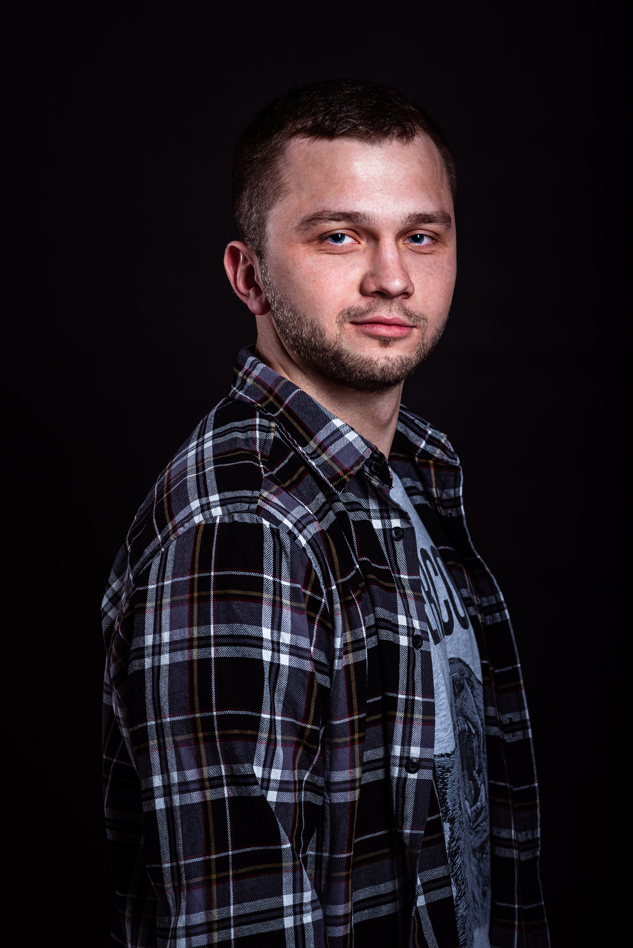 Студийные портреты. Портретный и предметный фотограф — Москва, Коломна, юго-восток Моск.обл