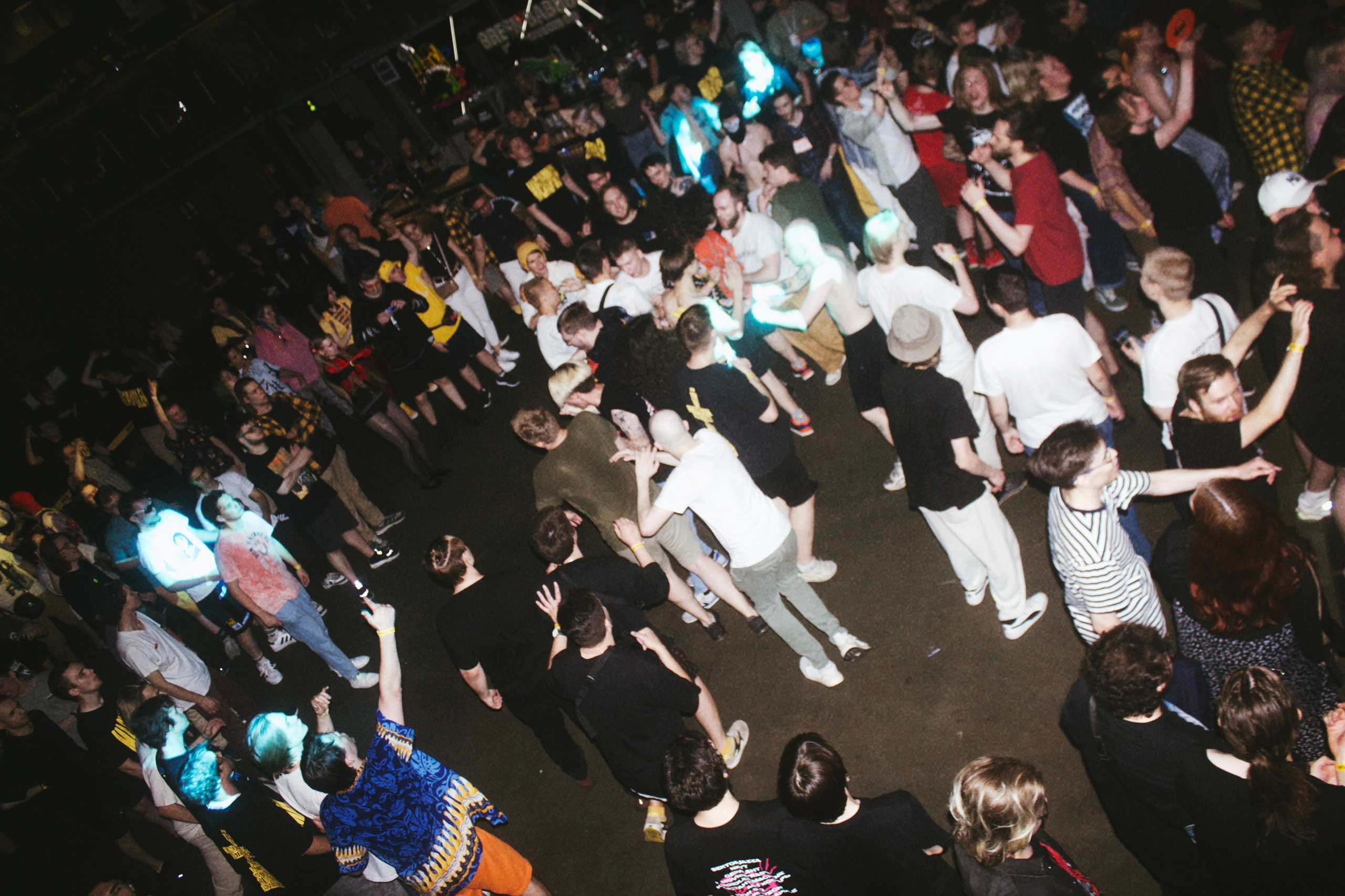 Фестиваль MASHUPBLE4. Концертный и портретный фотограф в Москве Соня Спросонья