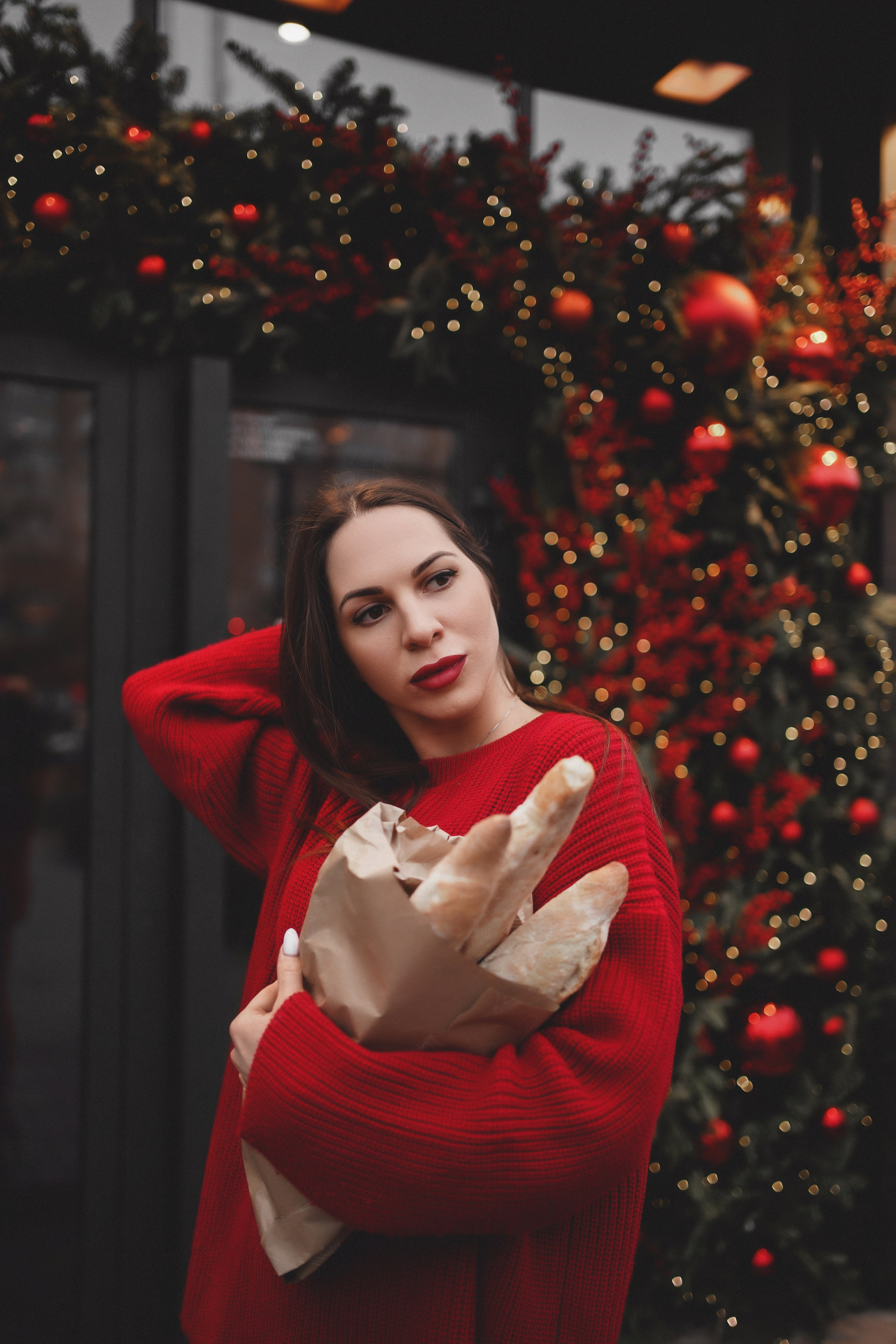 Пури пури. Фотосессия в Ростове-на-Дону. Дарья в ярком образе с батонами. Свадебный фотограф в Ростове-на-Дону. Таинство Крещения и Венчания, семейные фотосессии. Алёна Чёботова